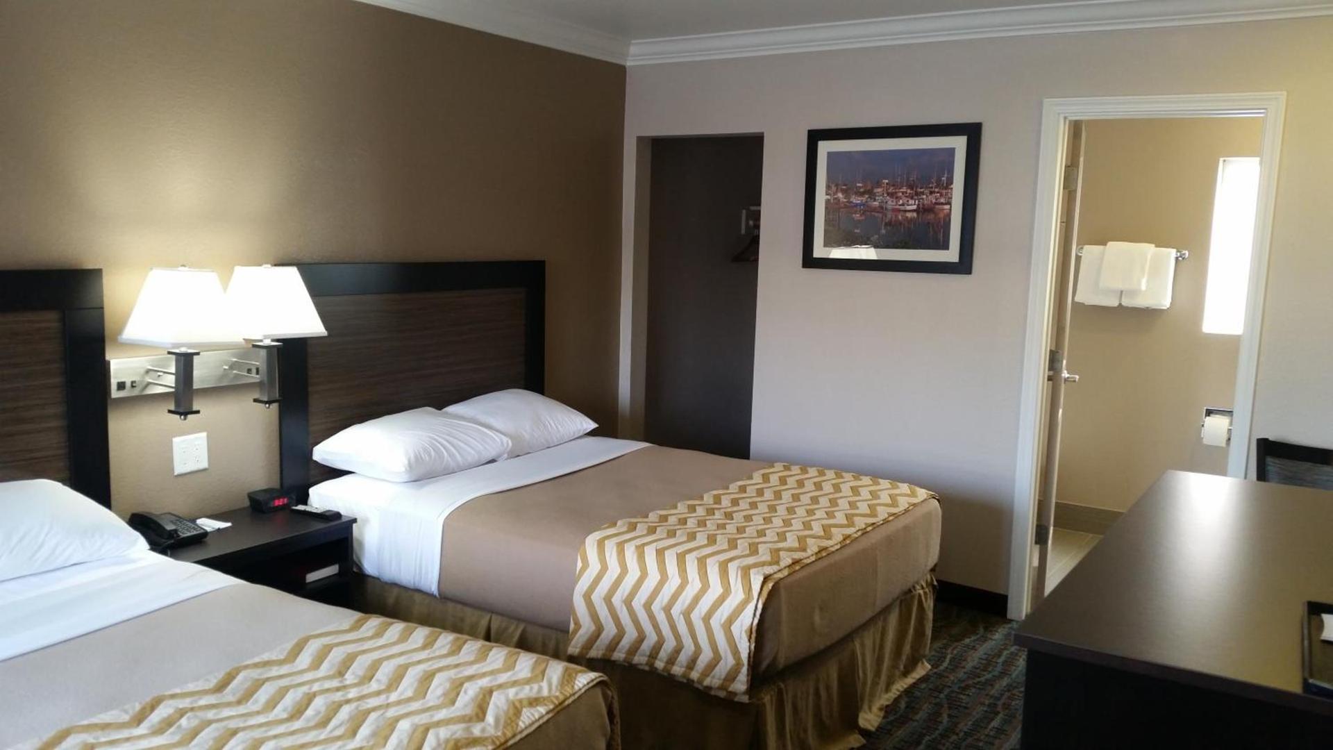 Travelodge by Wyndham Eureka photo 11