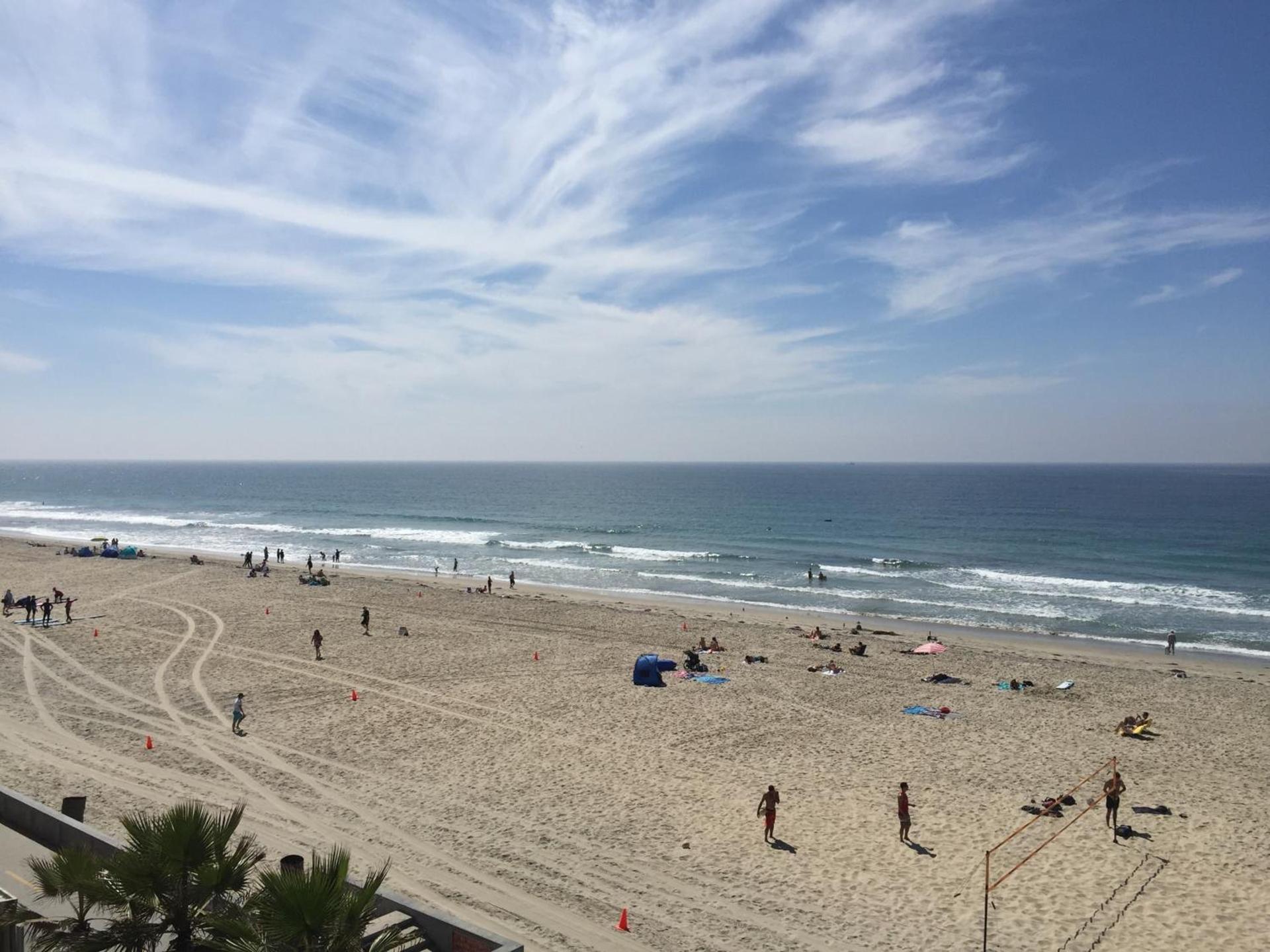 Surfer Beach Hotel photo 2