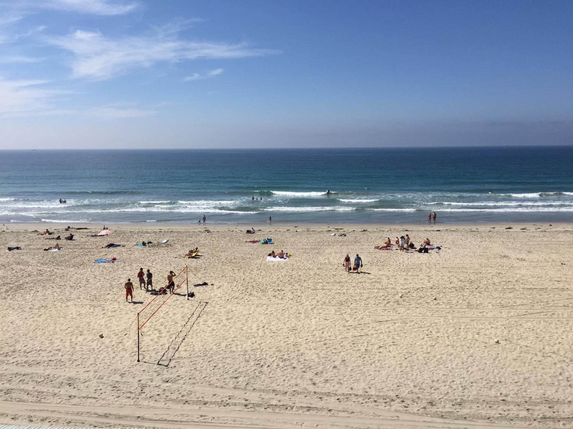 Surfer Beach Hotel photo 14