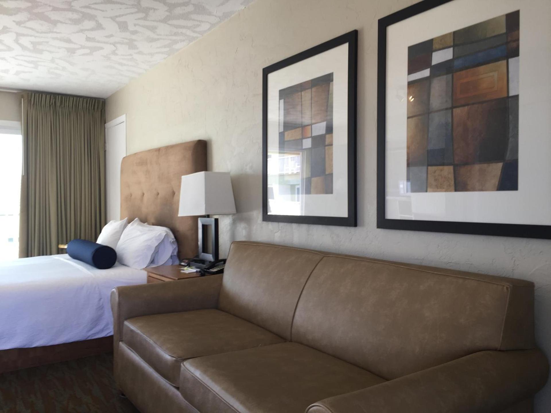 Surfer Beach Hotel photo 9