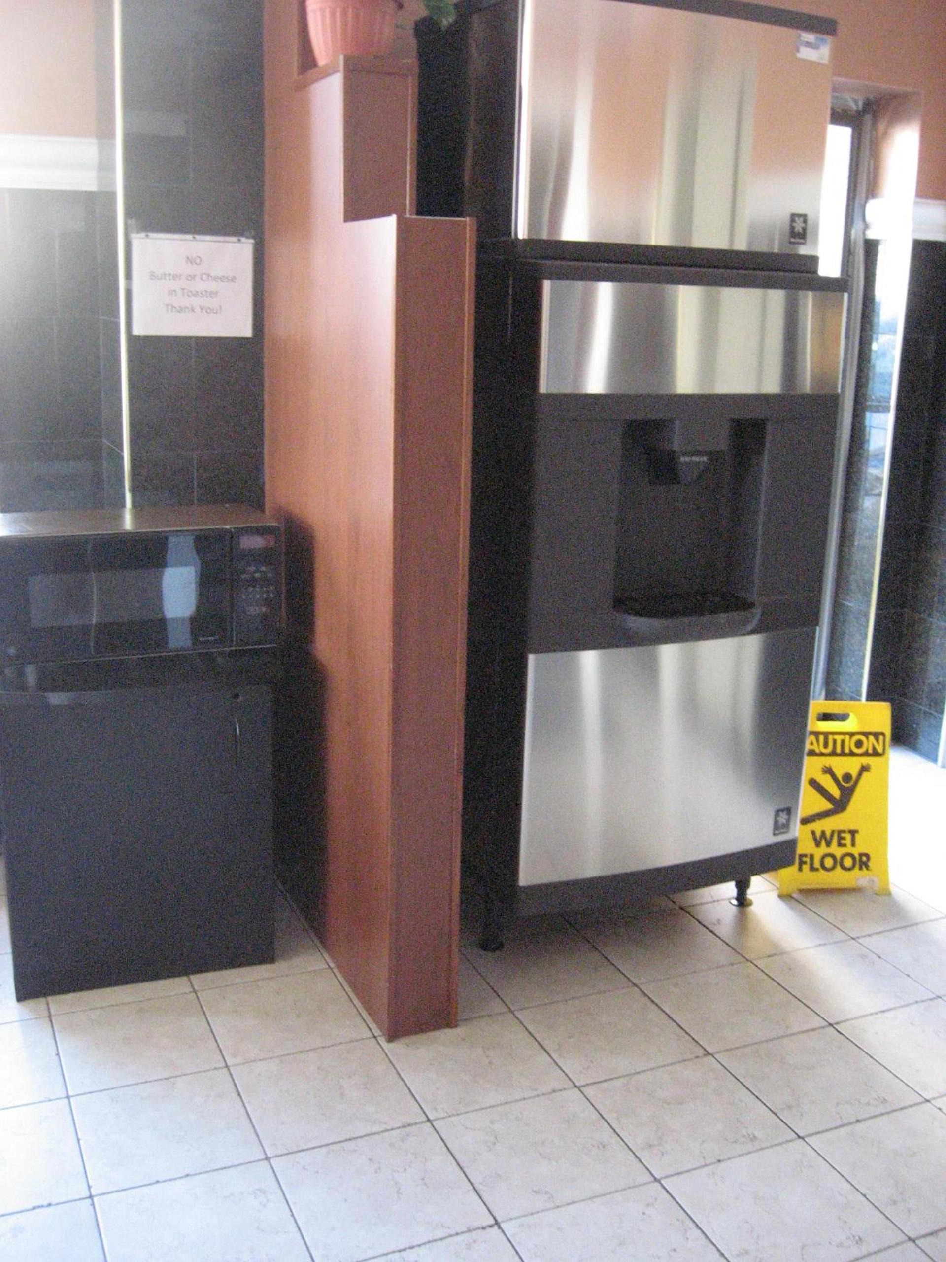 Super 8 by Wyndham Atlantic City photo 28