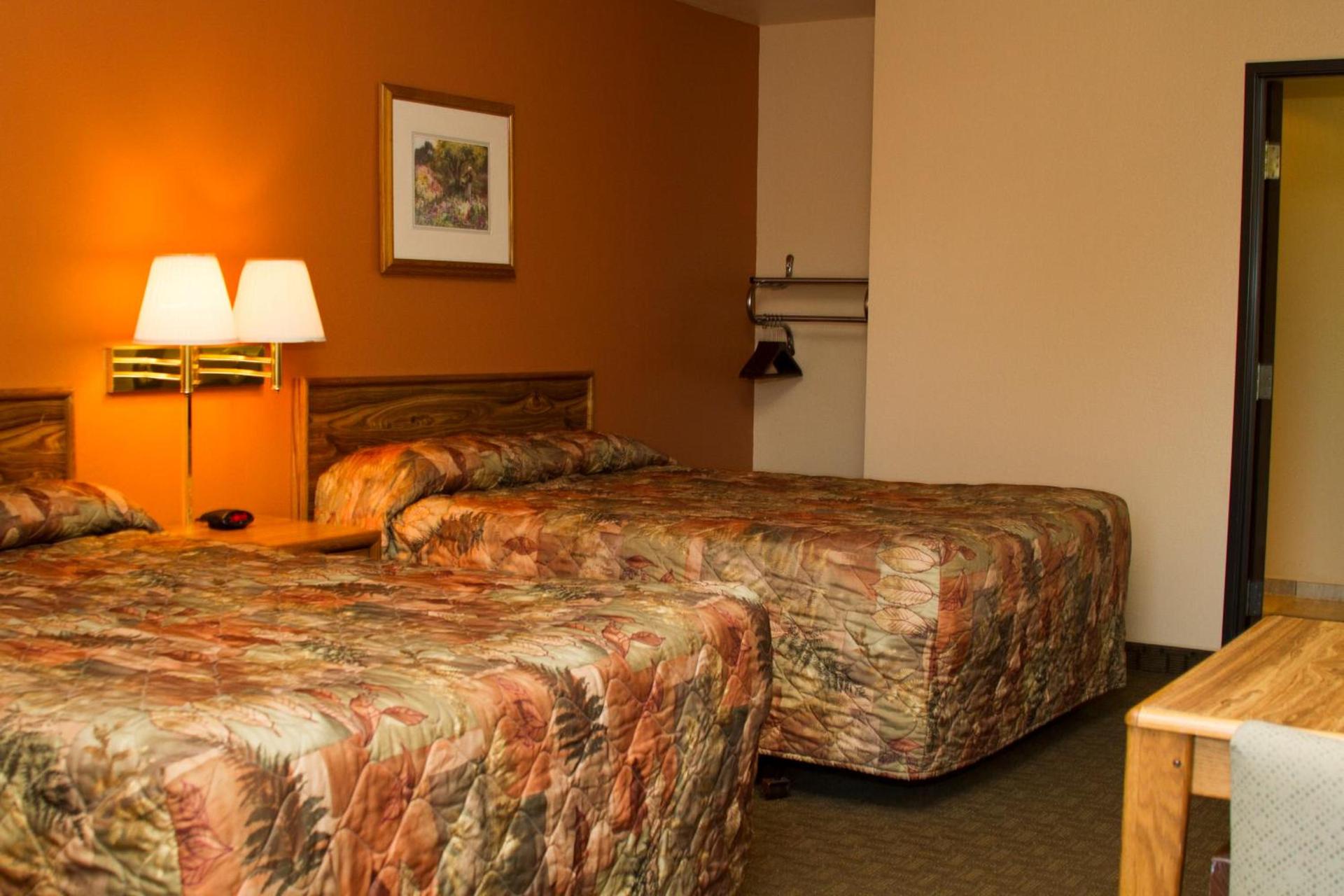 Cottonwood Inn & Suites photo 14