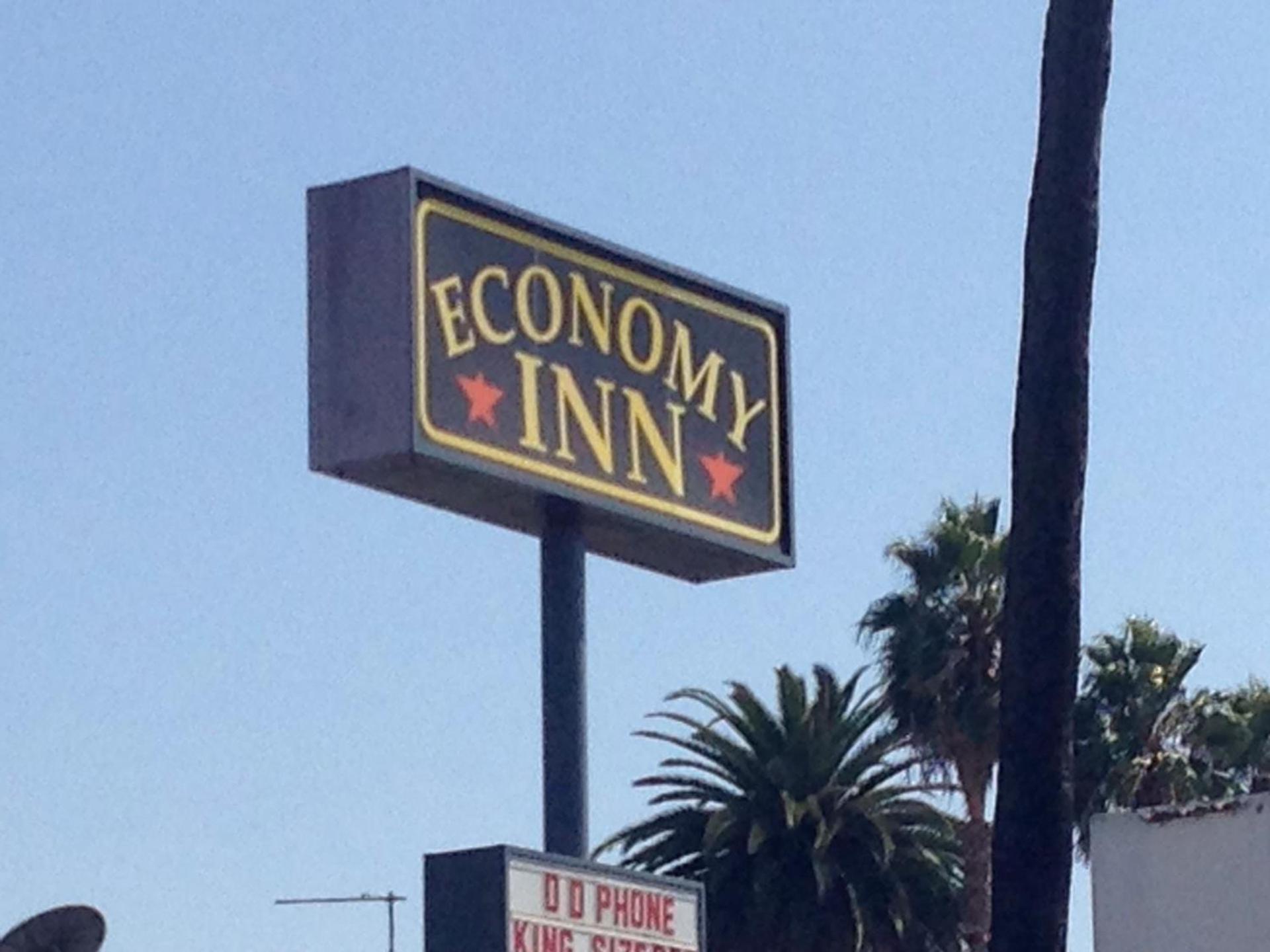 Economy Inn Hollywood photo 30