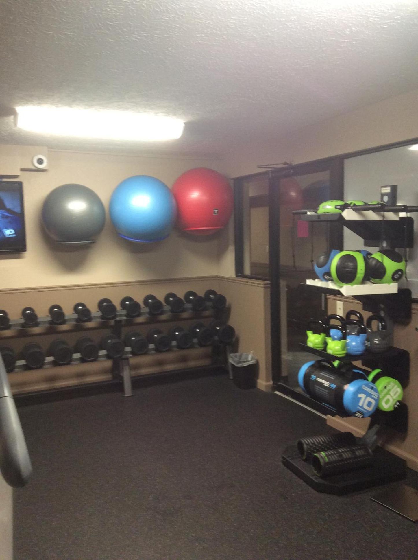 Boarders Inn & Suites by Cobblestone Hotels - Grand Island photo 46