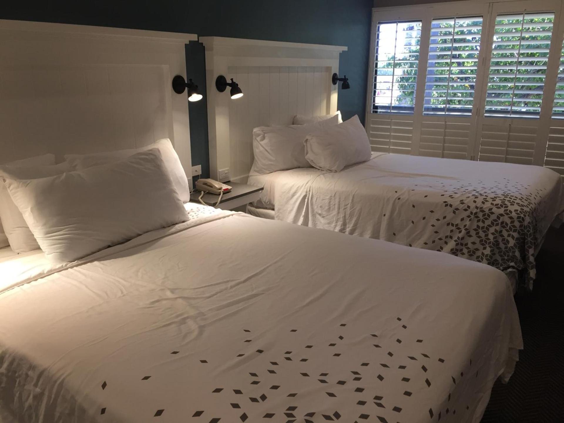 Pacific Shores Inn photo 21
