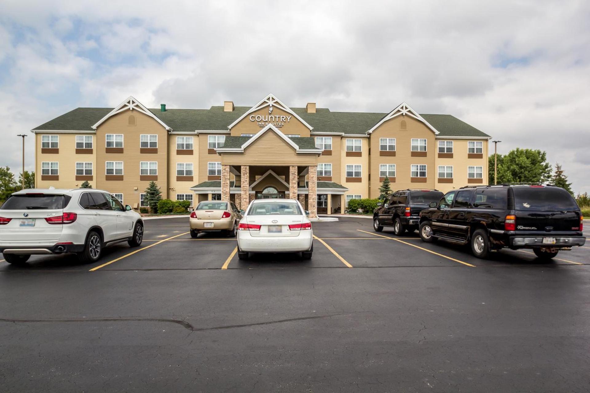 Country Inn & Suites by Radisson, Fond du Lac, WI photo 65