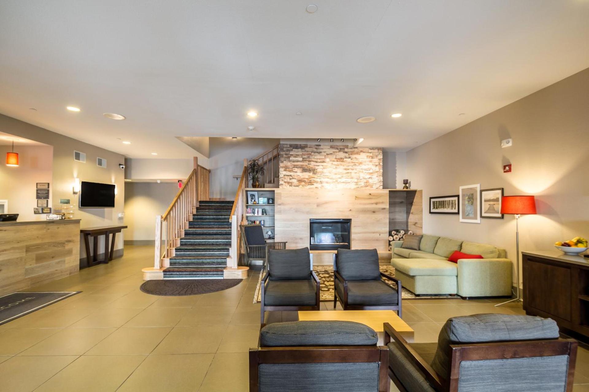 Country Inn & Suites by Radisson, Fond du Lac, WI photo 52