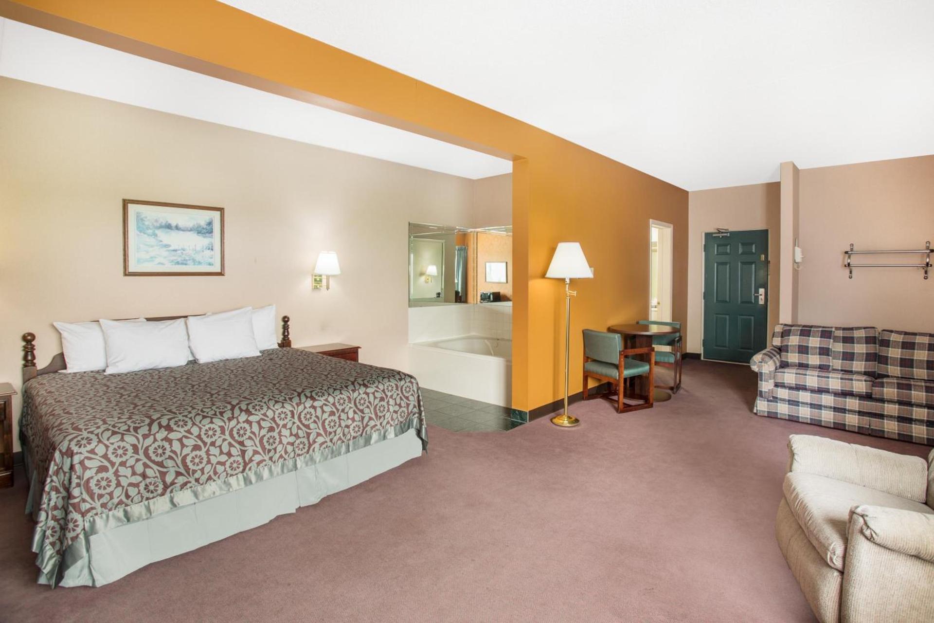 Days Inn by Wyndham Harrison photo 21