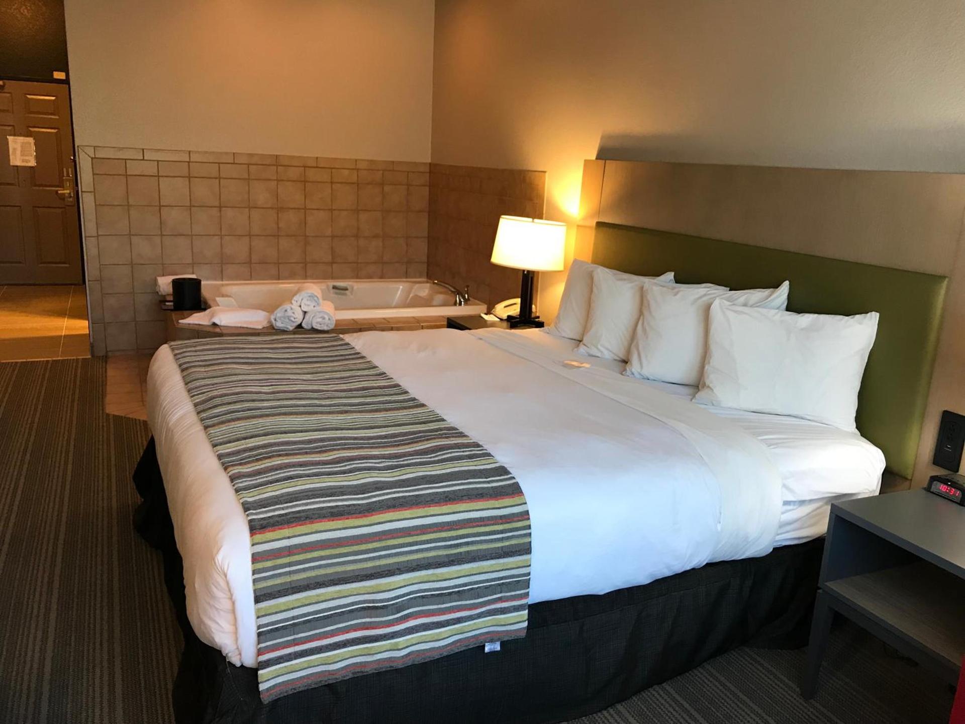 Country Inn & Suites by Radisson, Fond du Lac, WI photo 43
