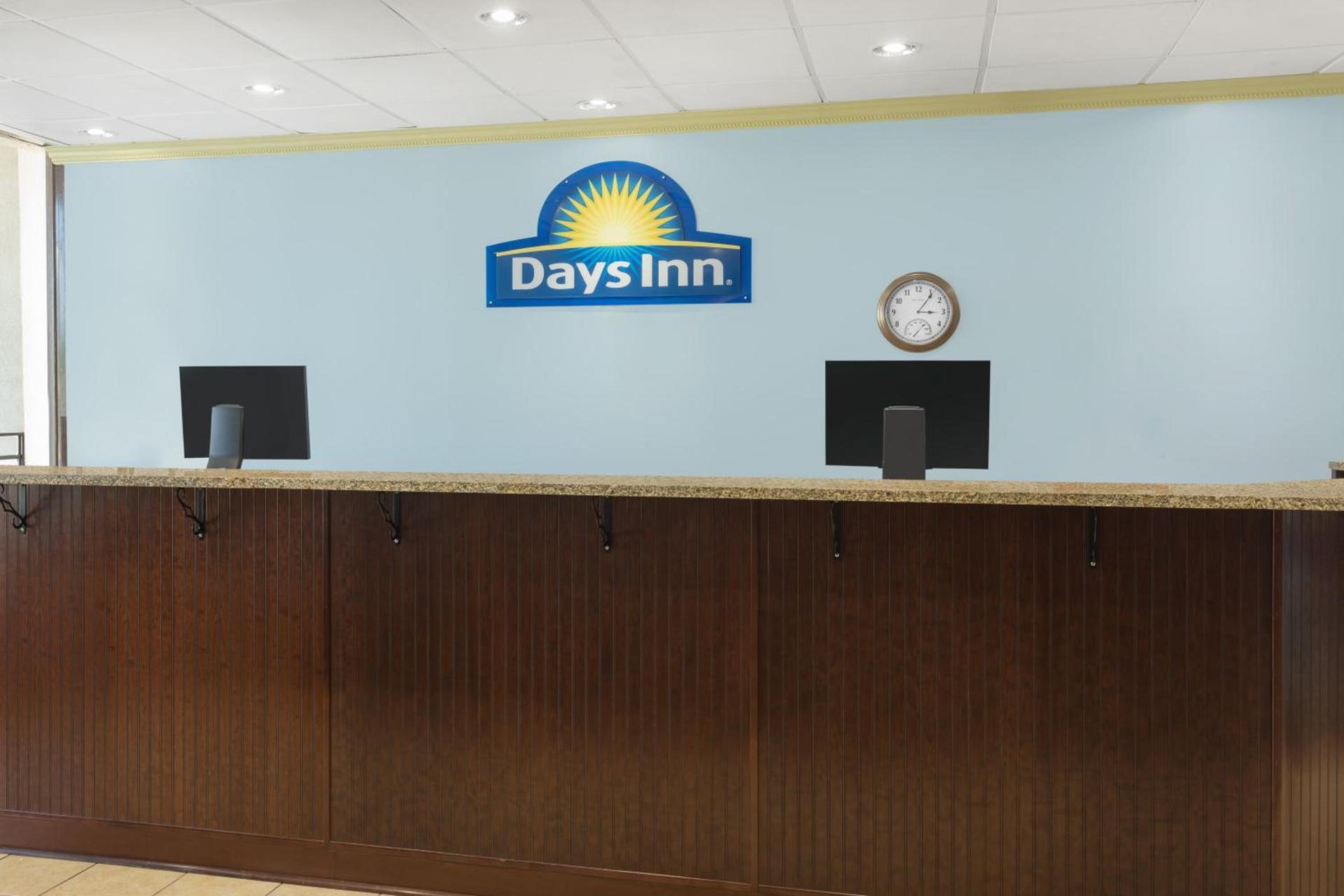 Days Inn by Wyndham Mt Pleasant-Charleston-Patriots Point photo 21