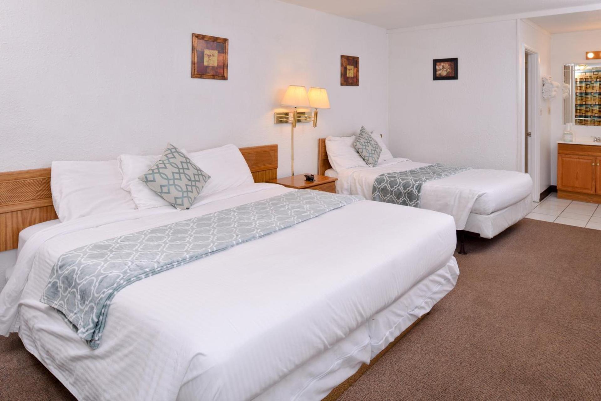 Red Carpet Inn Battleboro photo 18