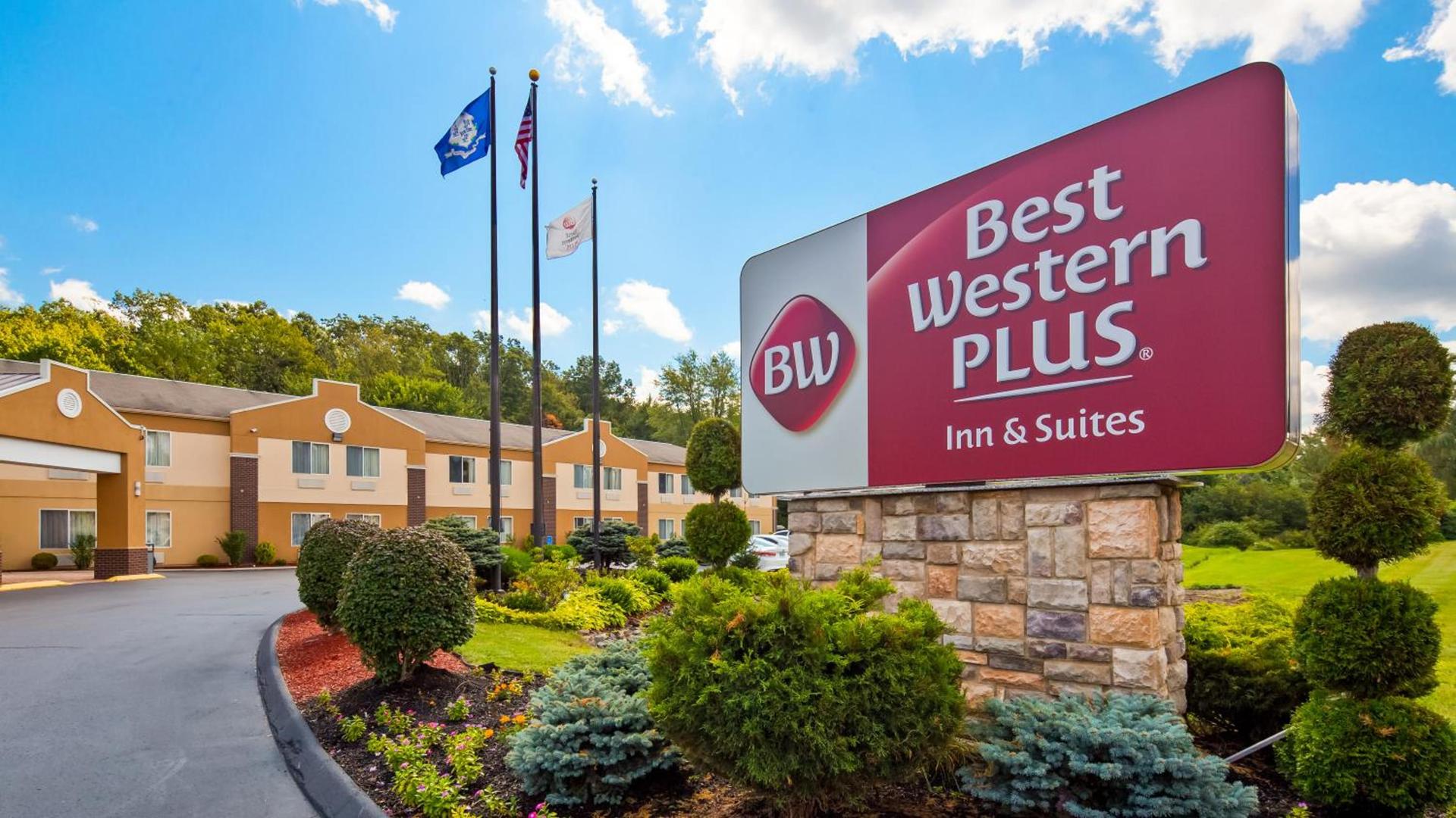 Best Western Plus New England Inn & Suites photo 61