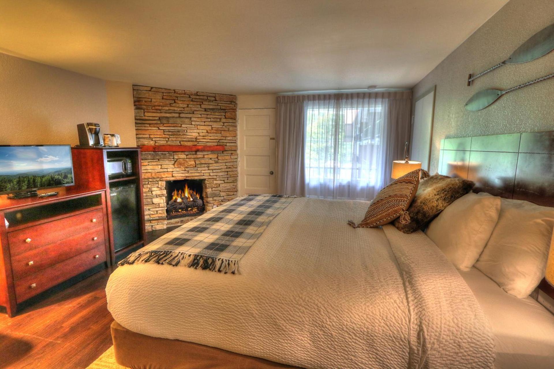 River Edge Inn photo 35
