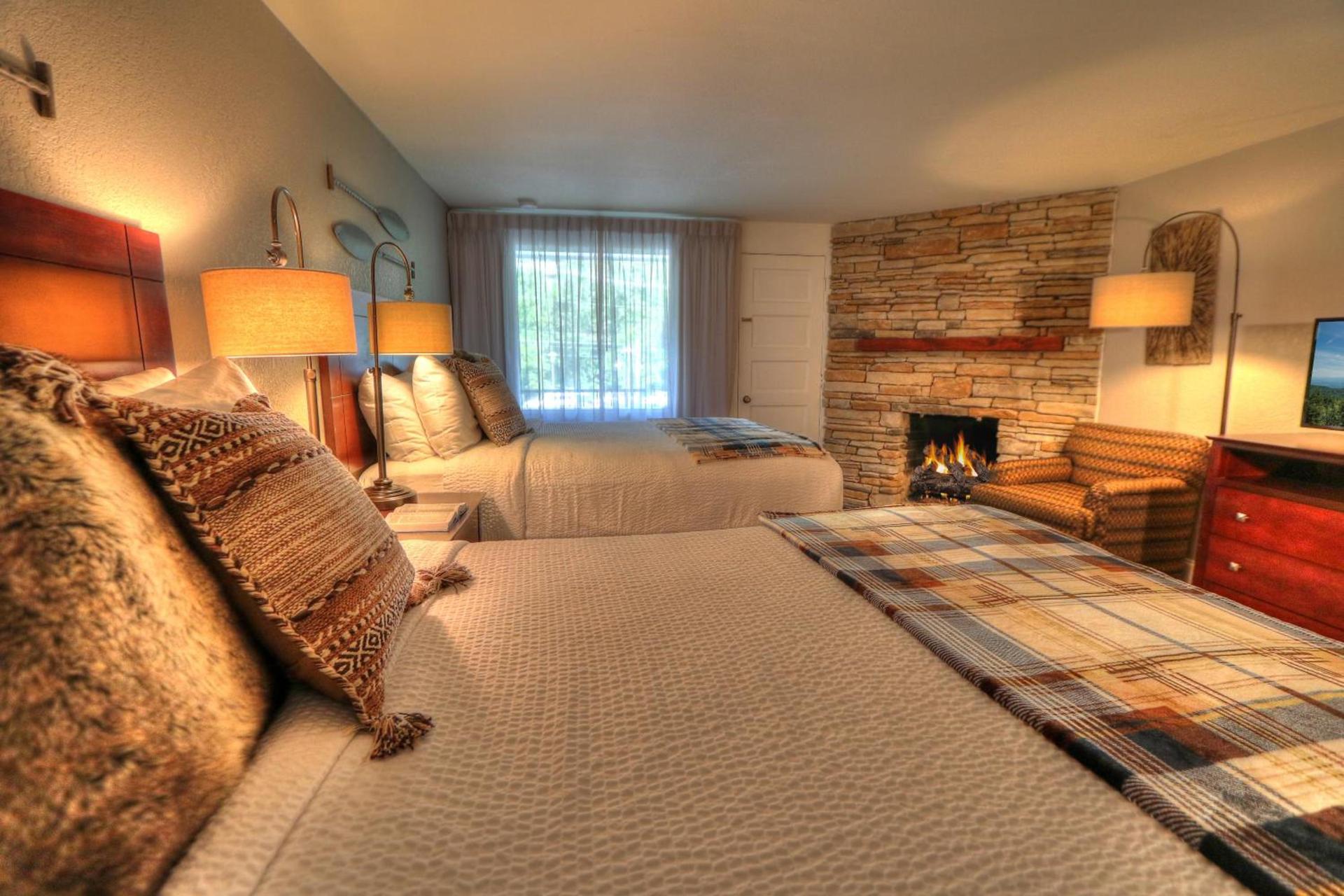 River Edge Inn photo 42