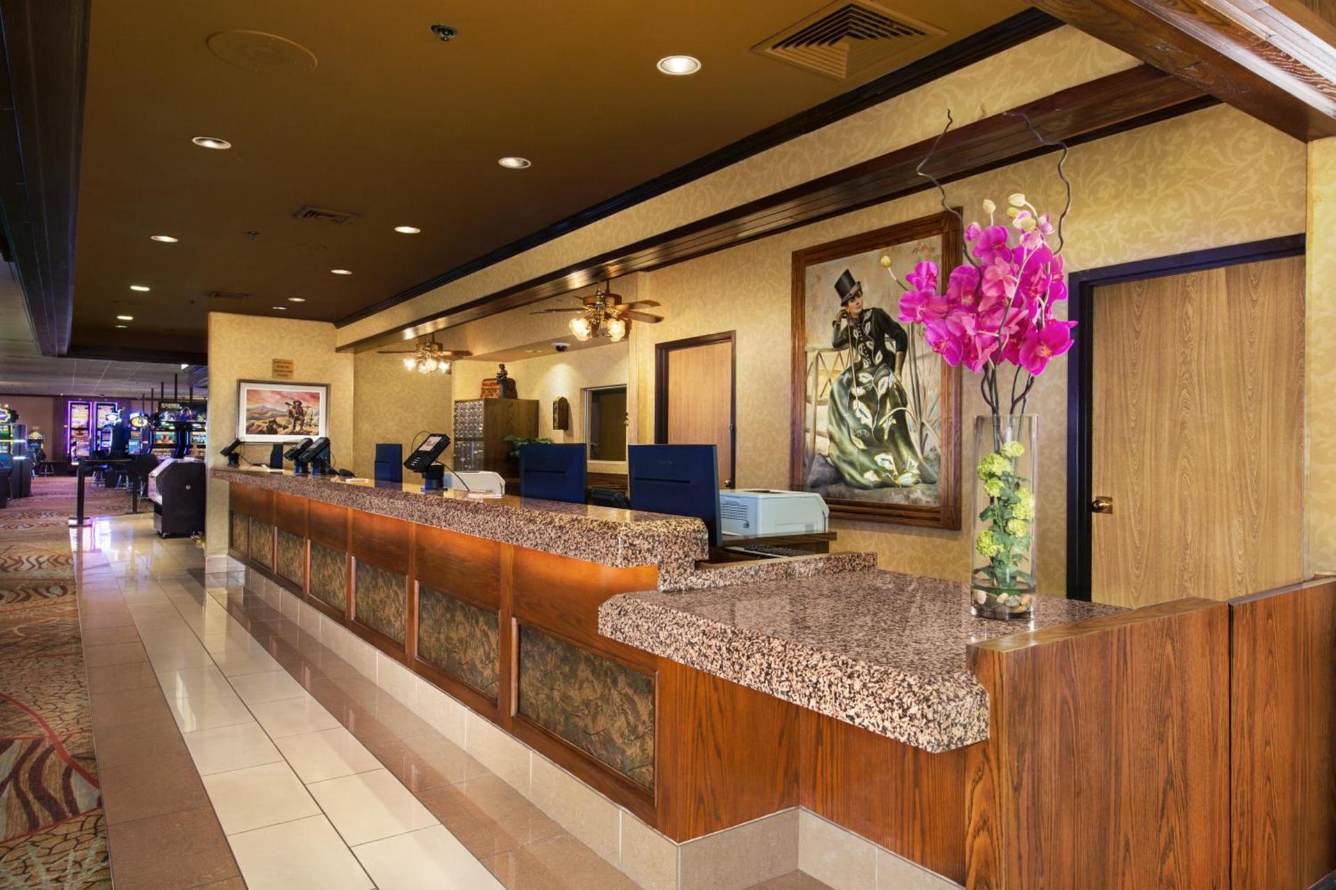 Arizona Charlie's Decatur photo 7
