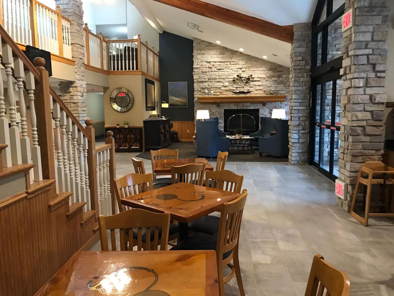 AmericInn by Wyndham Hotel and Suites Long Lake photo 45