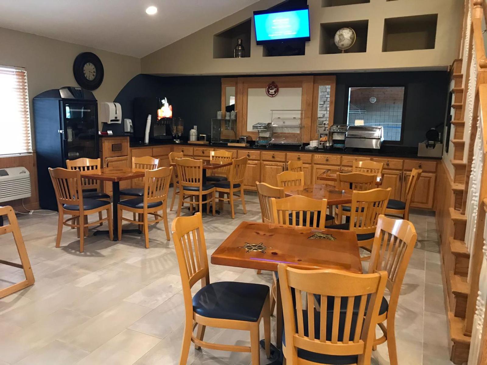 AmericInn by Wyndham Hotel and Suites Long Lake photo 49