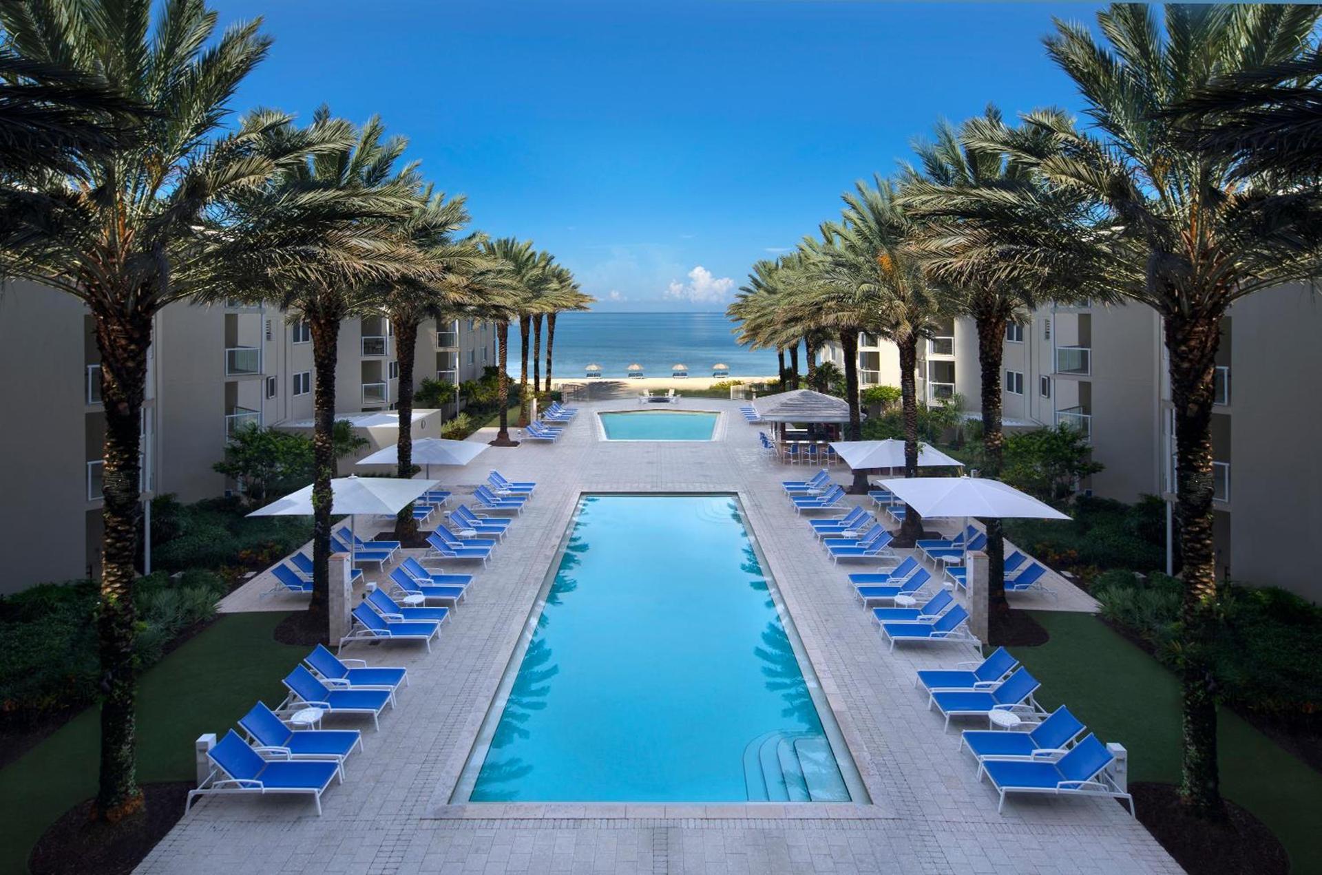 Edgewater Beach Hotel photo 3