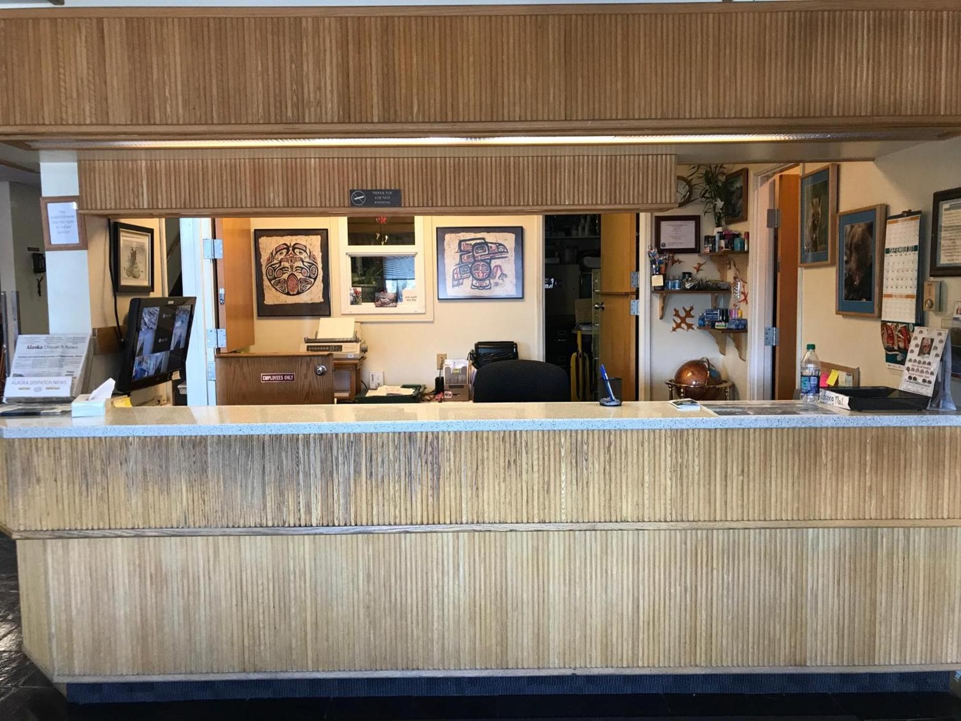 Shelikof Lodge photo 6