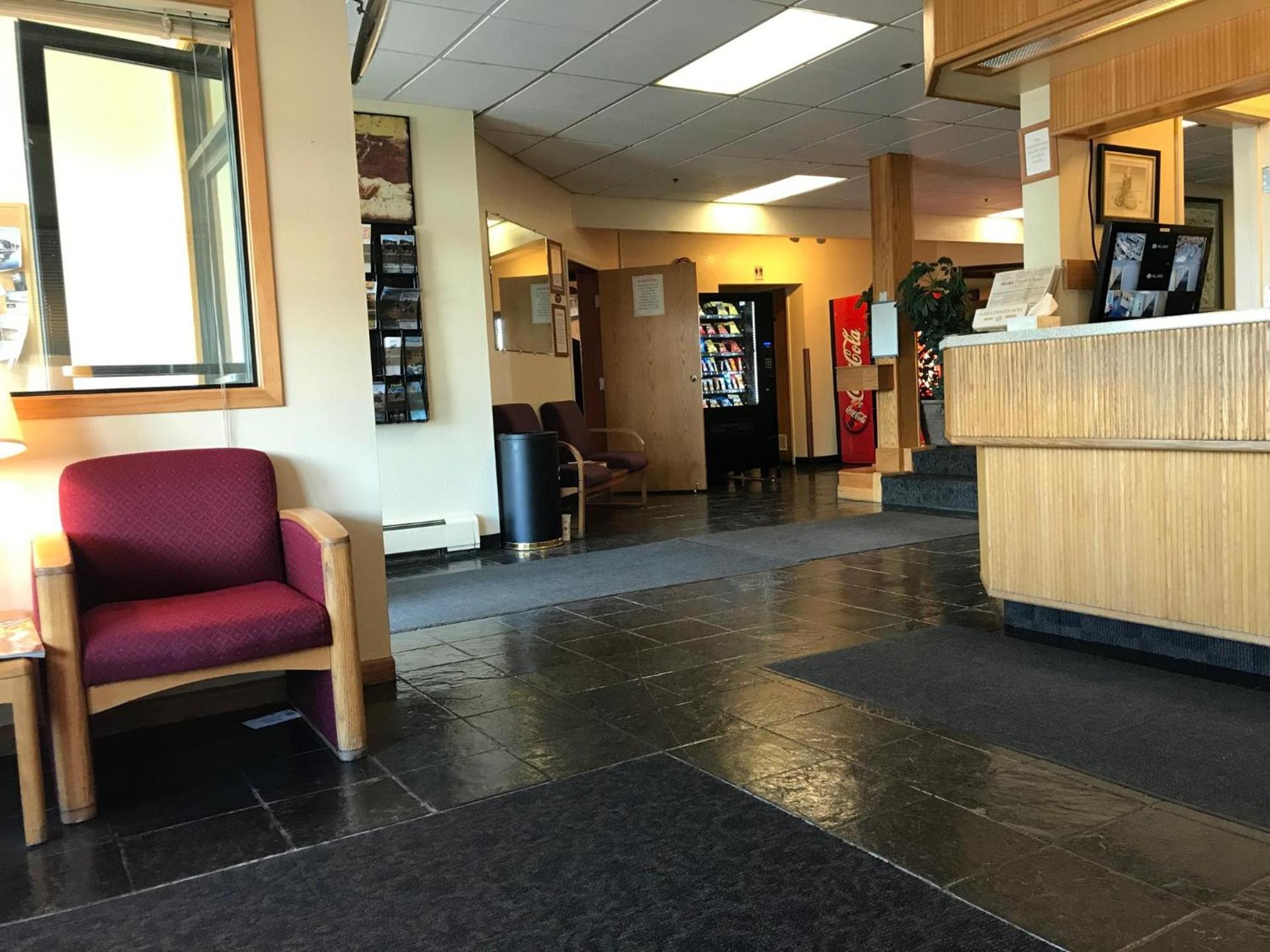 Shelikof Lodge photo 21