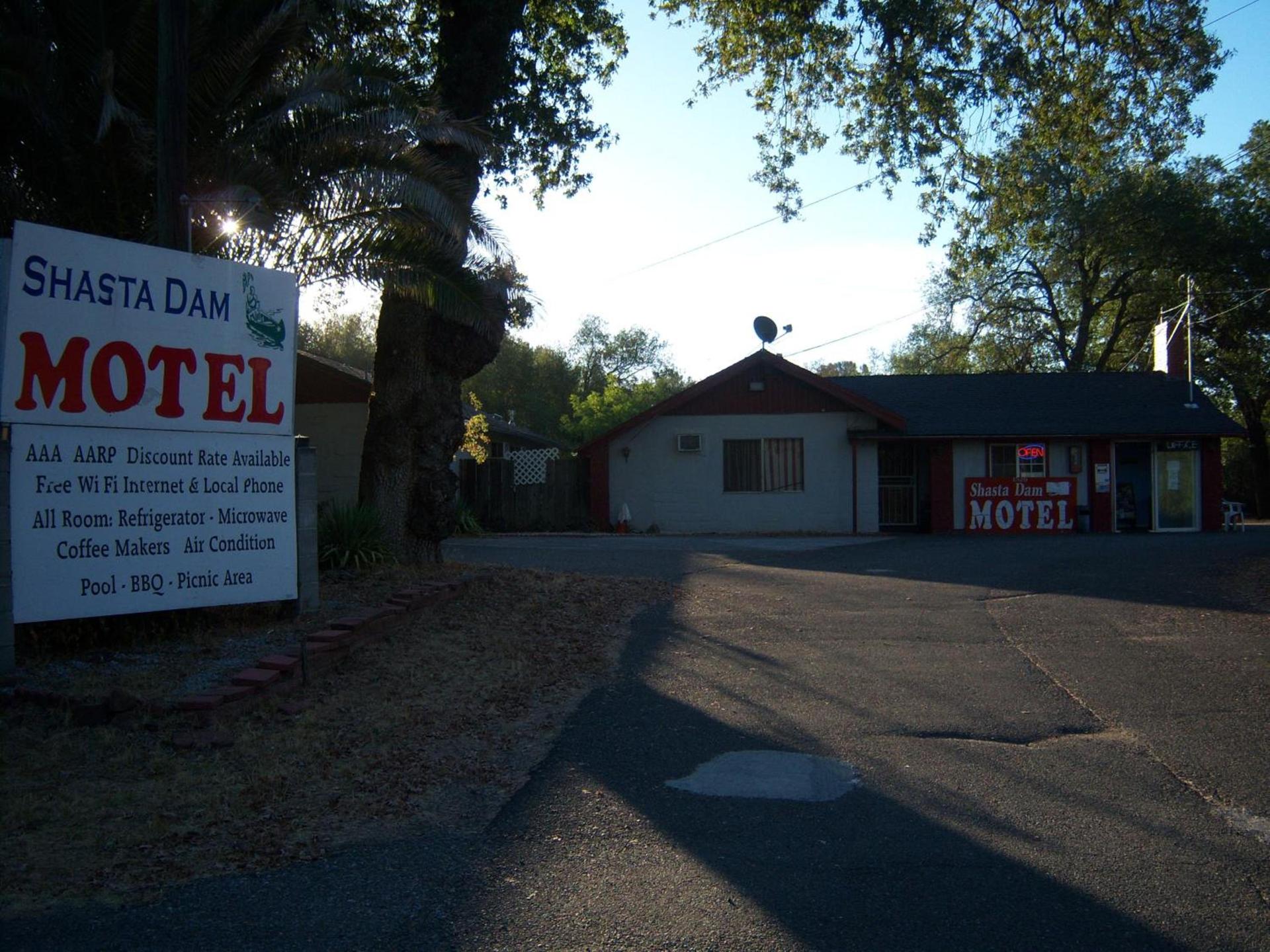 Shasta Dam Motel photo 32