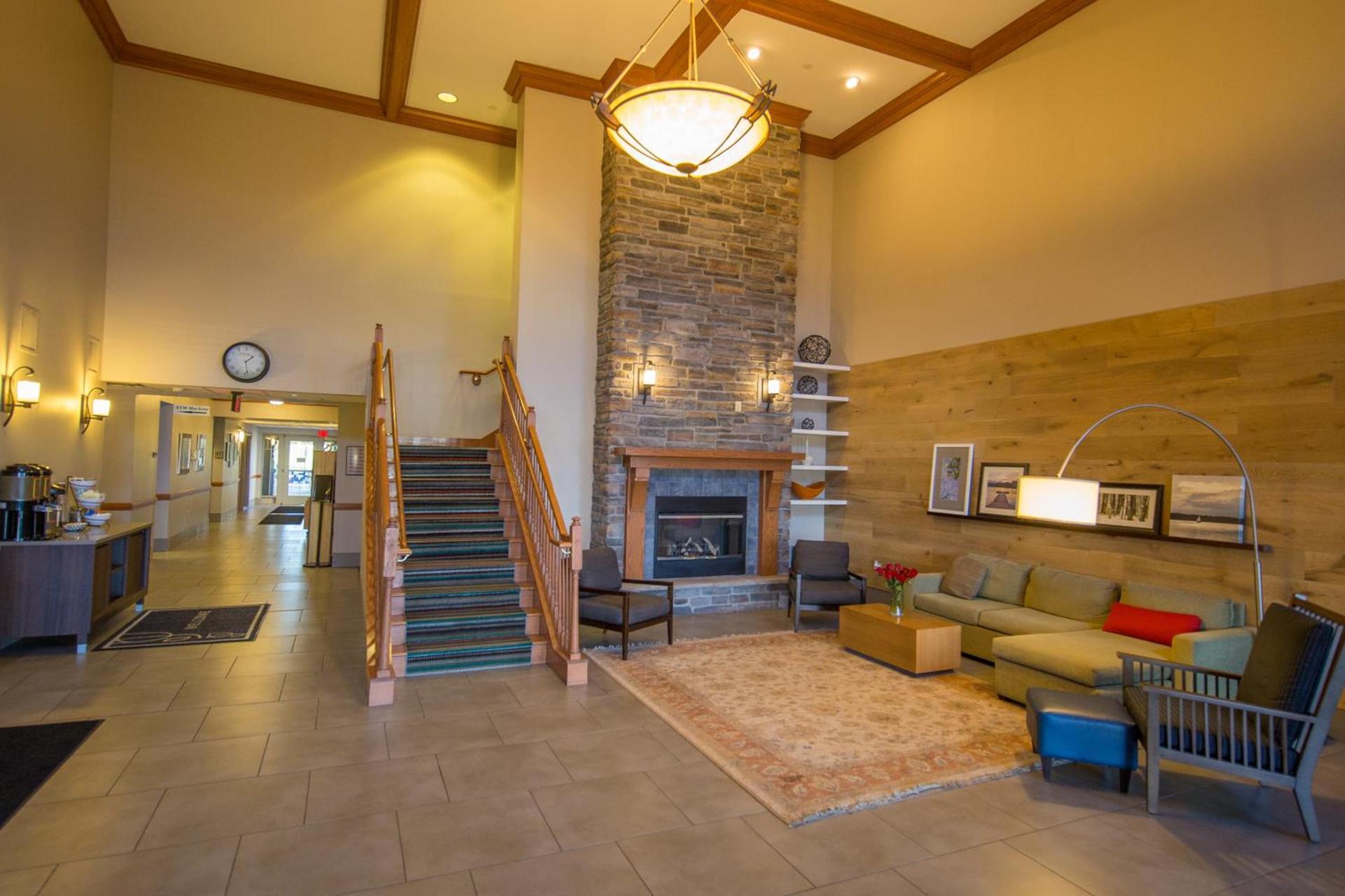 Country Inn & Suites by Radisson, Portage, IN photo 28