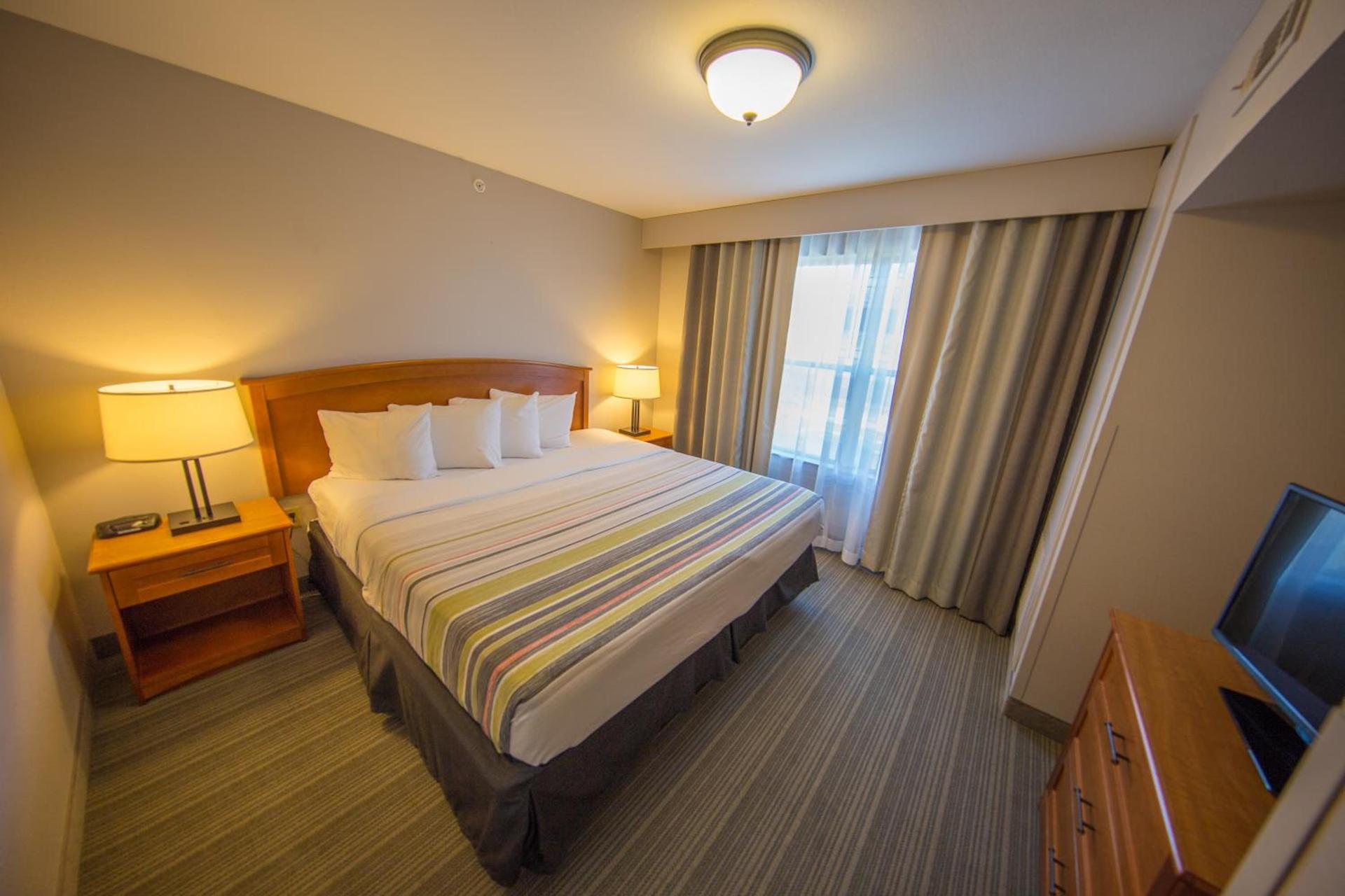 Country Inn & Suites by Radisson, Portage, IN photo 15