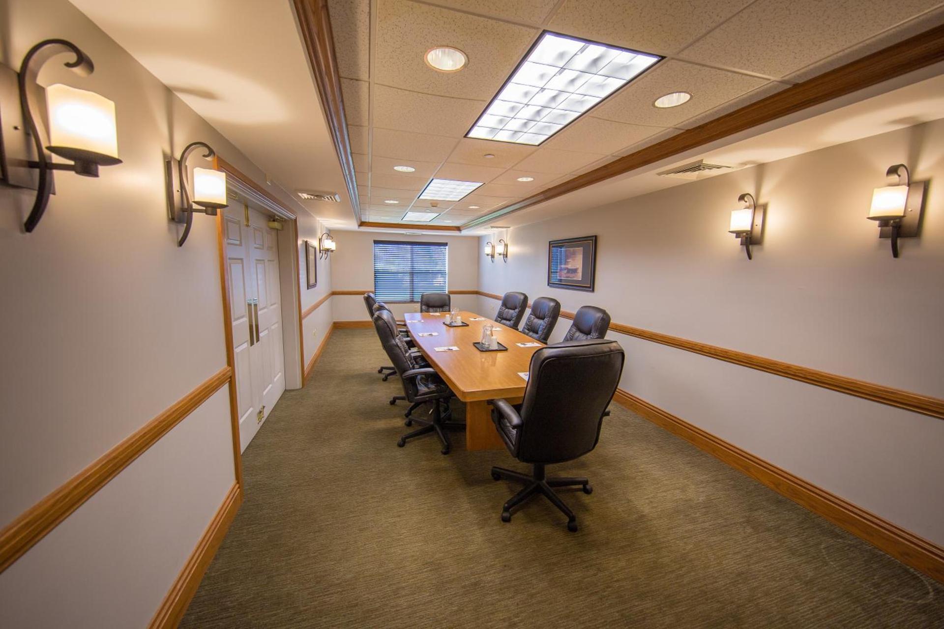 Country Inn & Suites by Radisson, Portage, IN photo 18