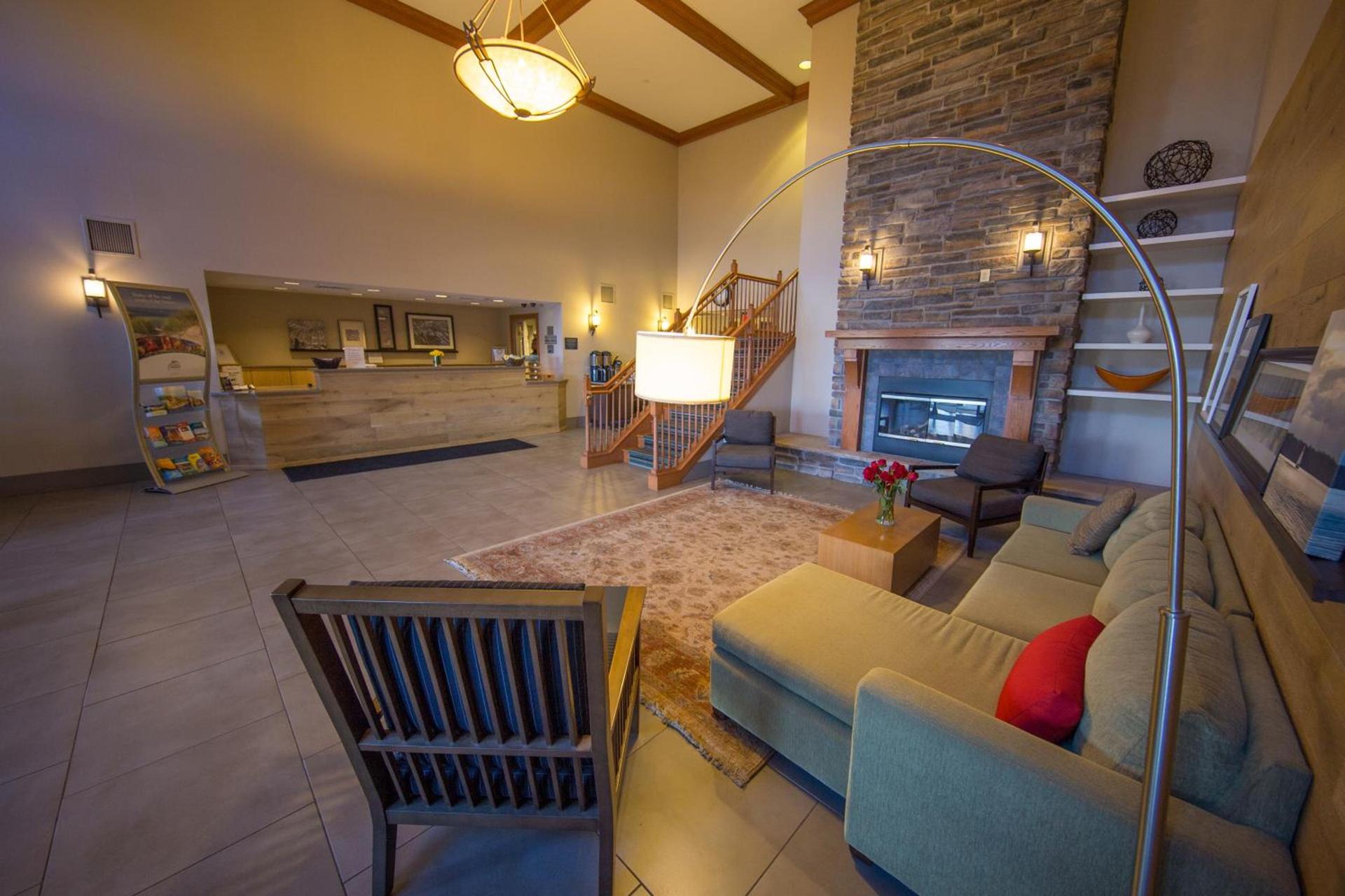 Country Inn & Suites by Radisson, Portage, IN photo 27