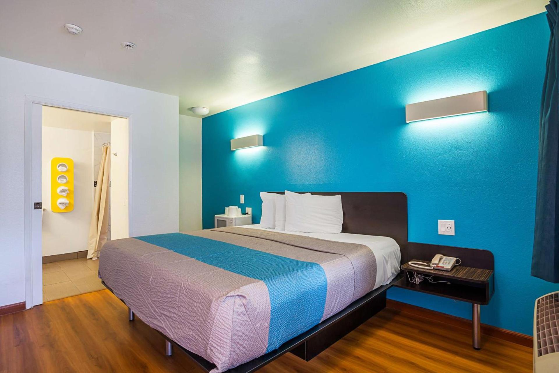 Motel 6-Ventura, CA - Downtown photo 11