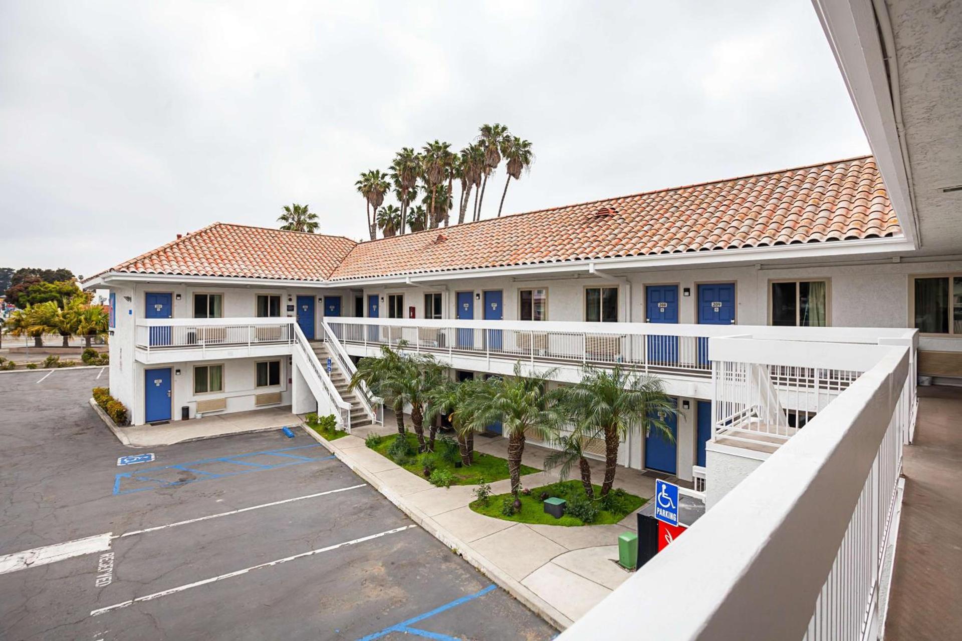 Motel 6-Ventura, CA - Downtown photo 2
