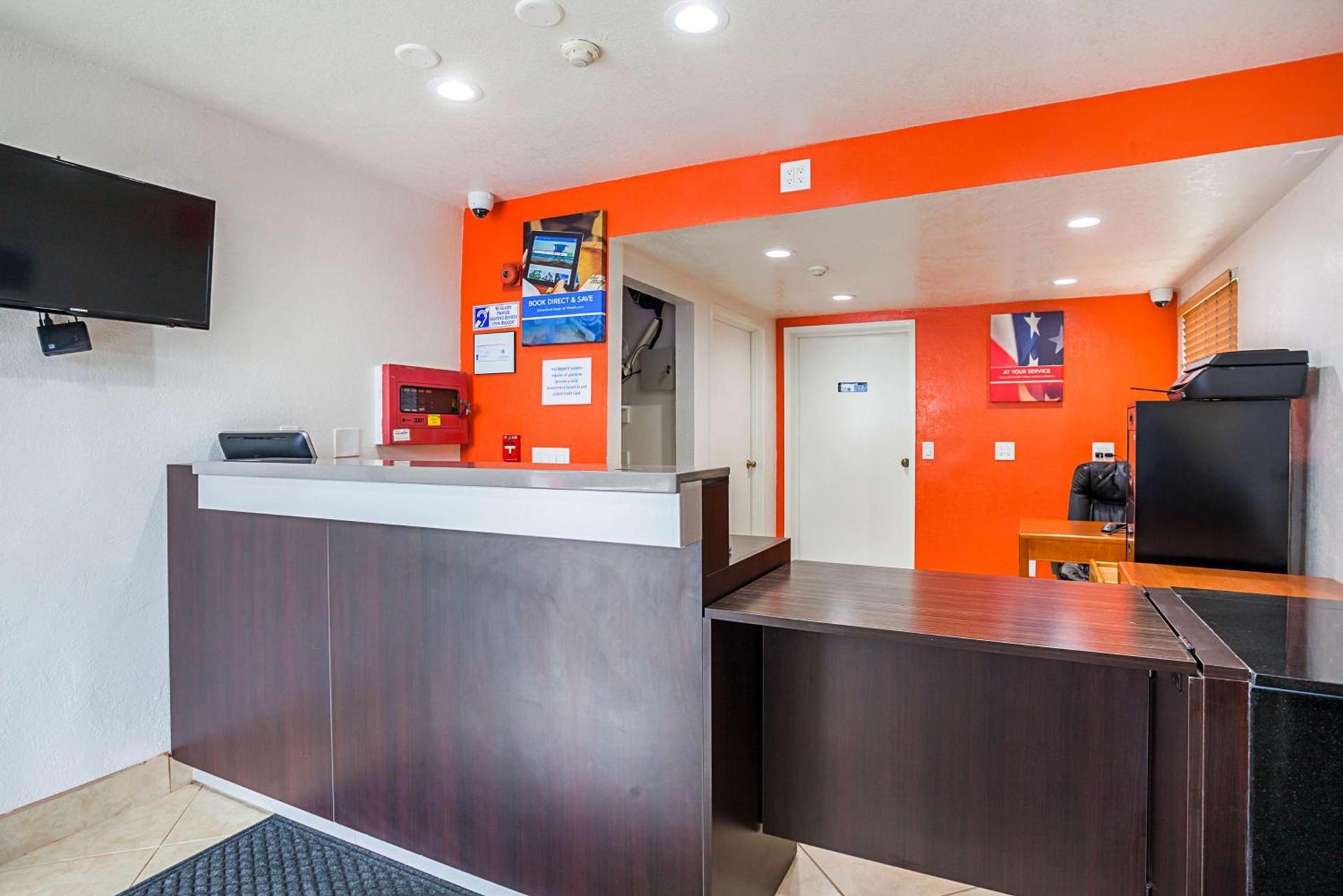 Motel 6-Ventura, CA - Downtown photo 23