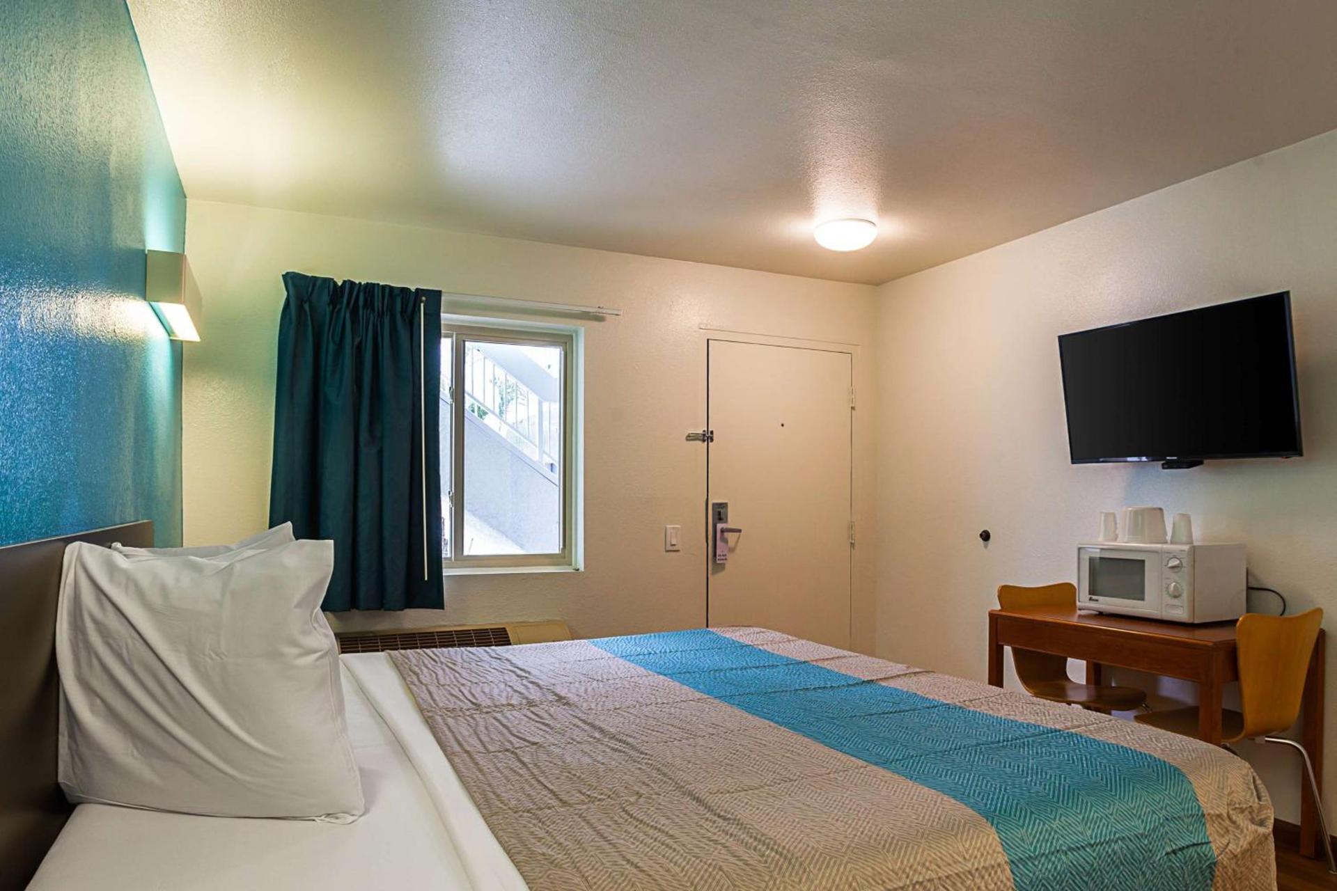 Motel 6-Ventura, CA - Downtown photo 9