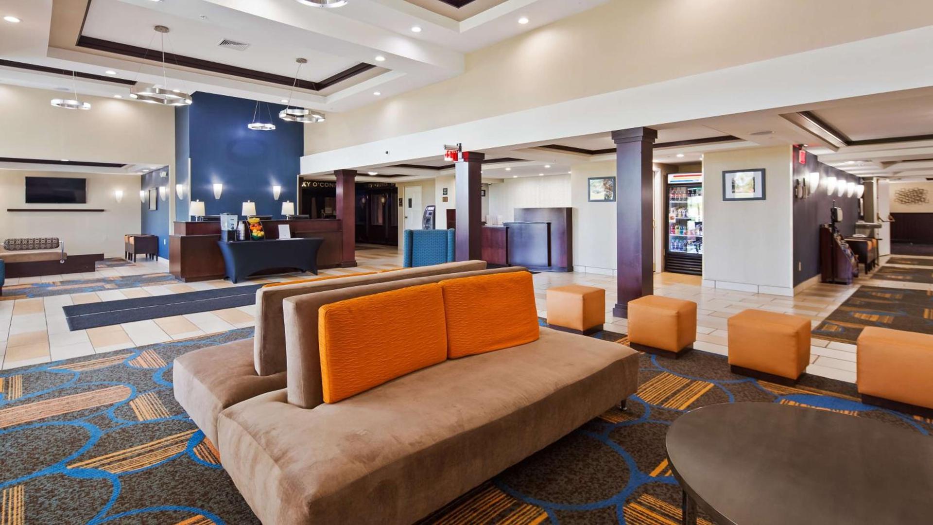 Best Western Plus Keene Hotel photo 2