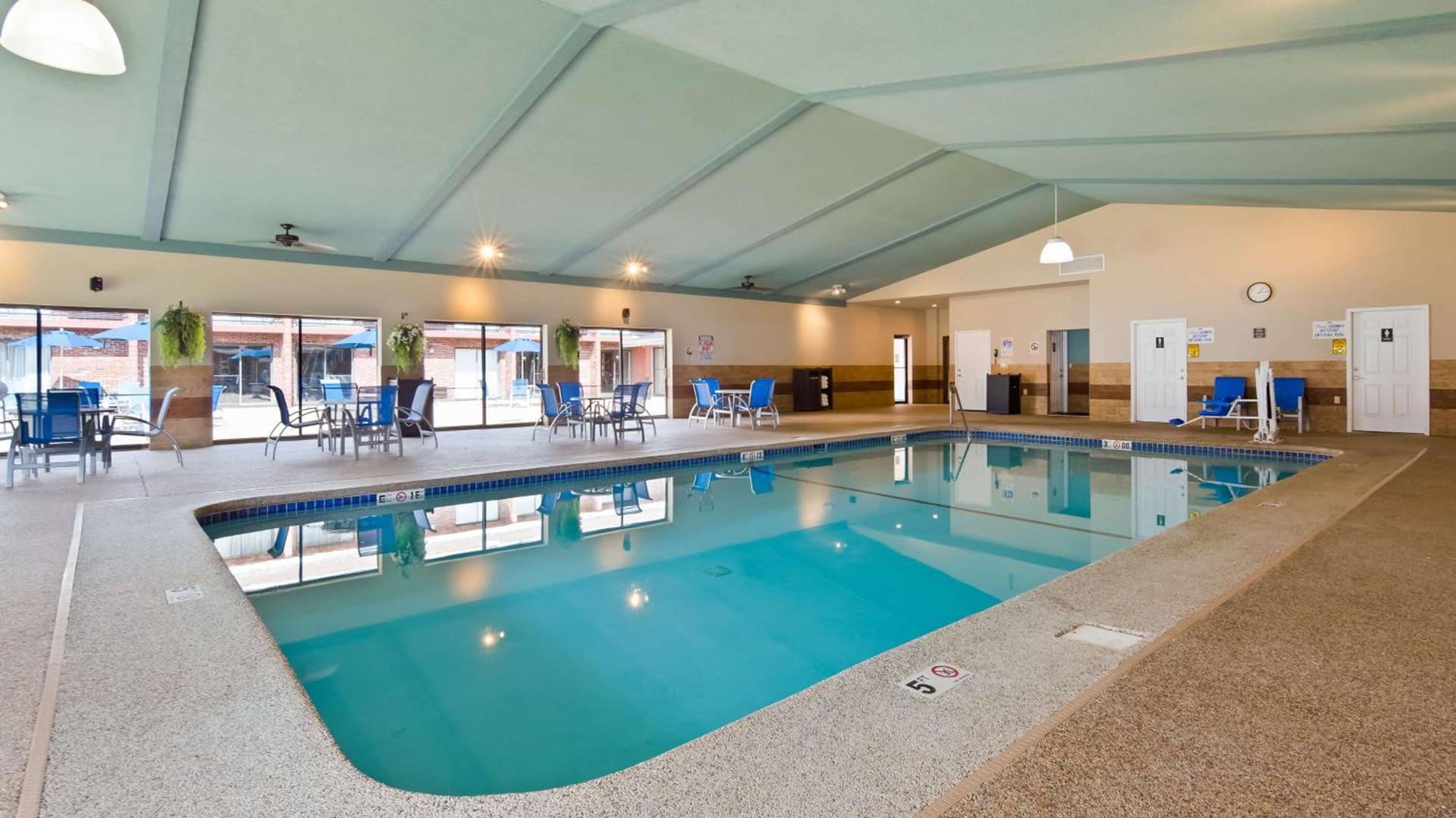 Best Western Plus Keene Hotel photo 10