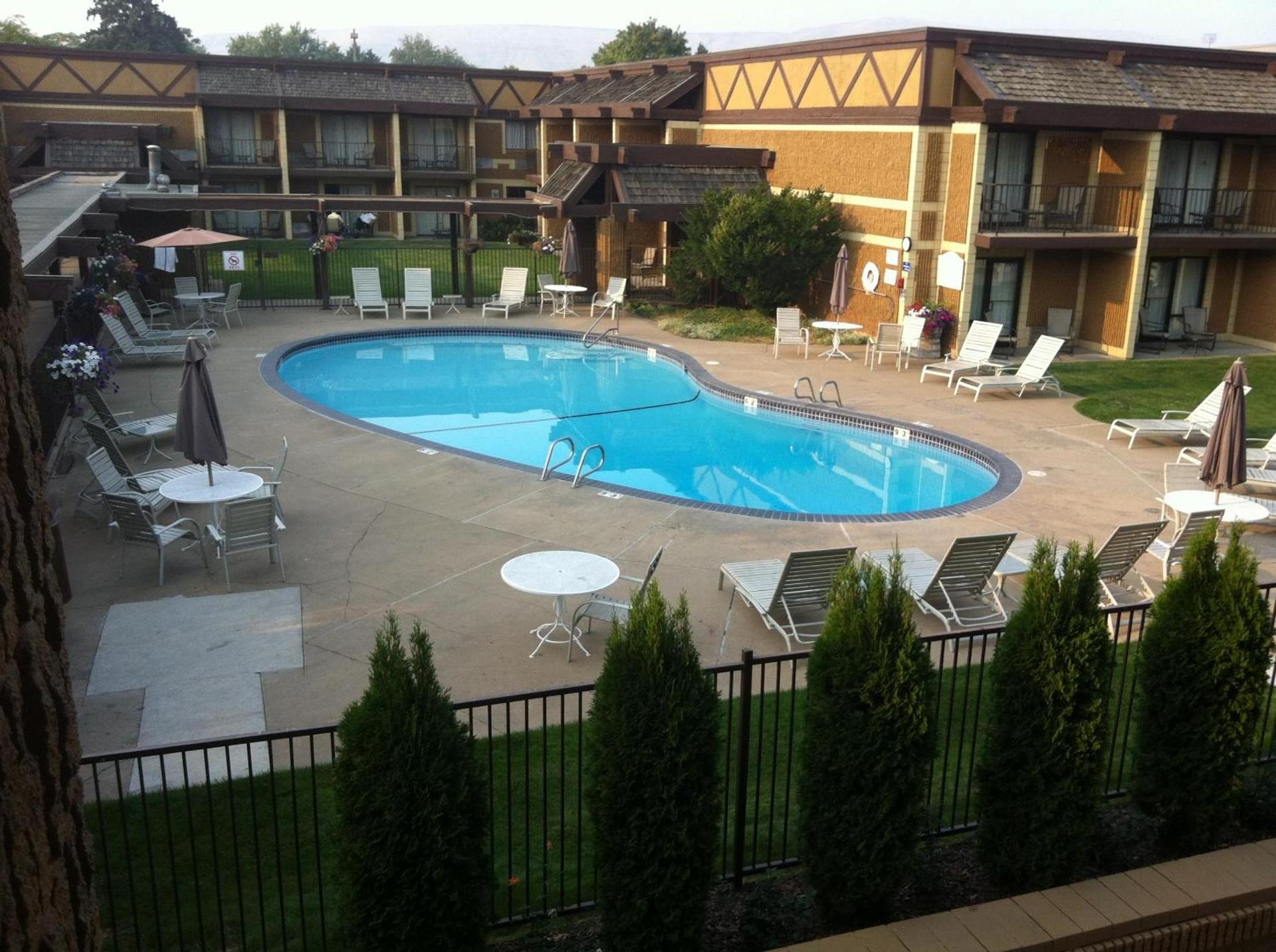 Red Lion Hotel Yakima Center photo 3