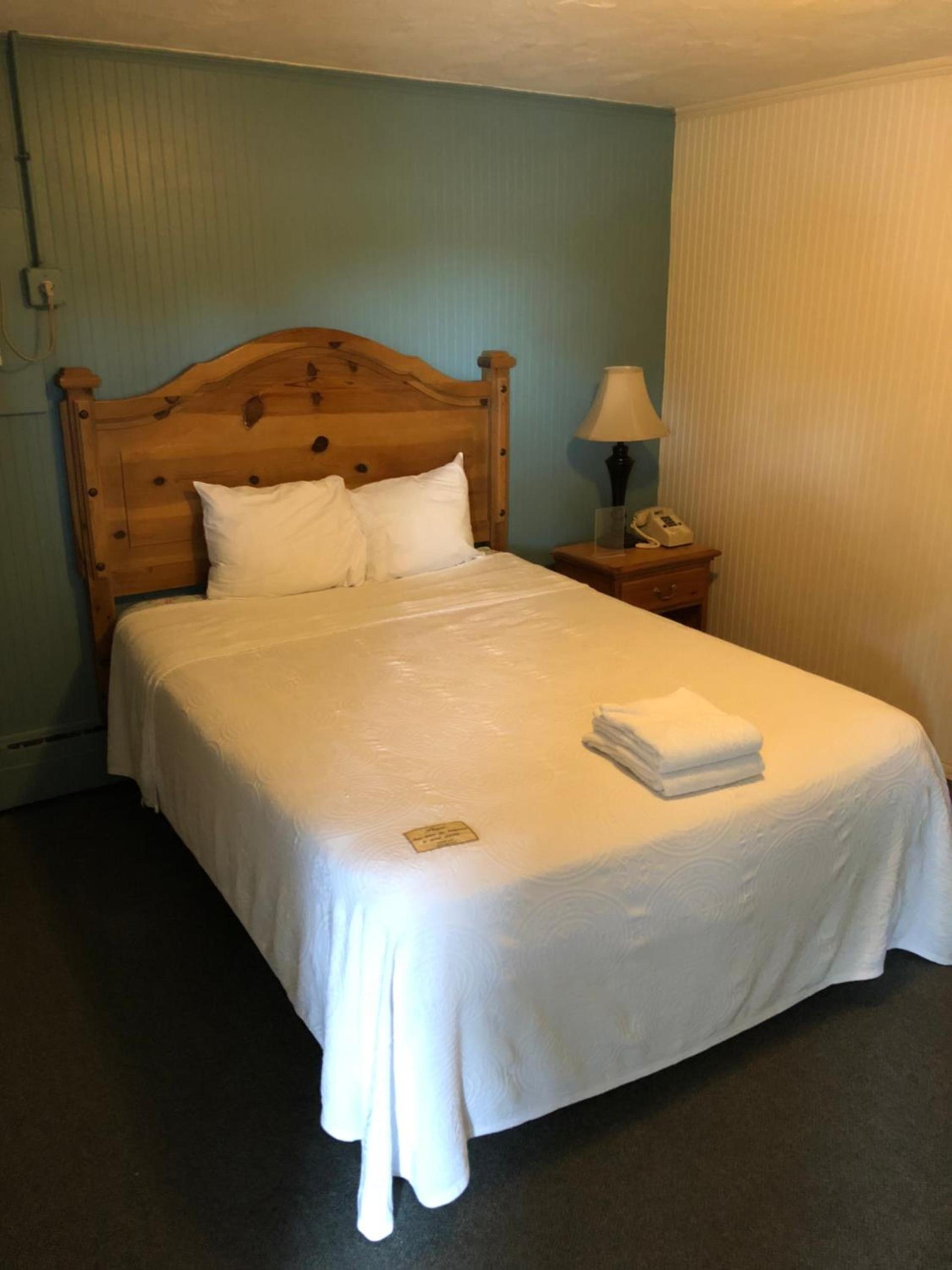 The Walpole Motel photo 8