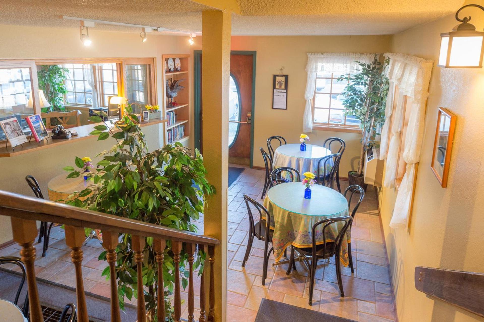 Old Town Inn photo 11