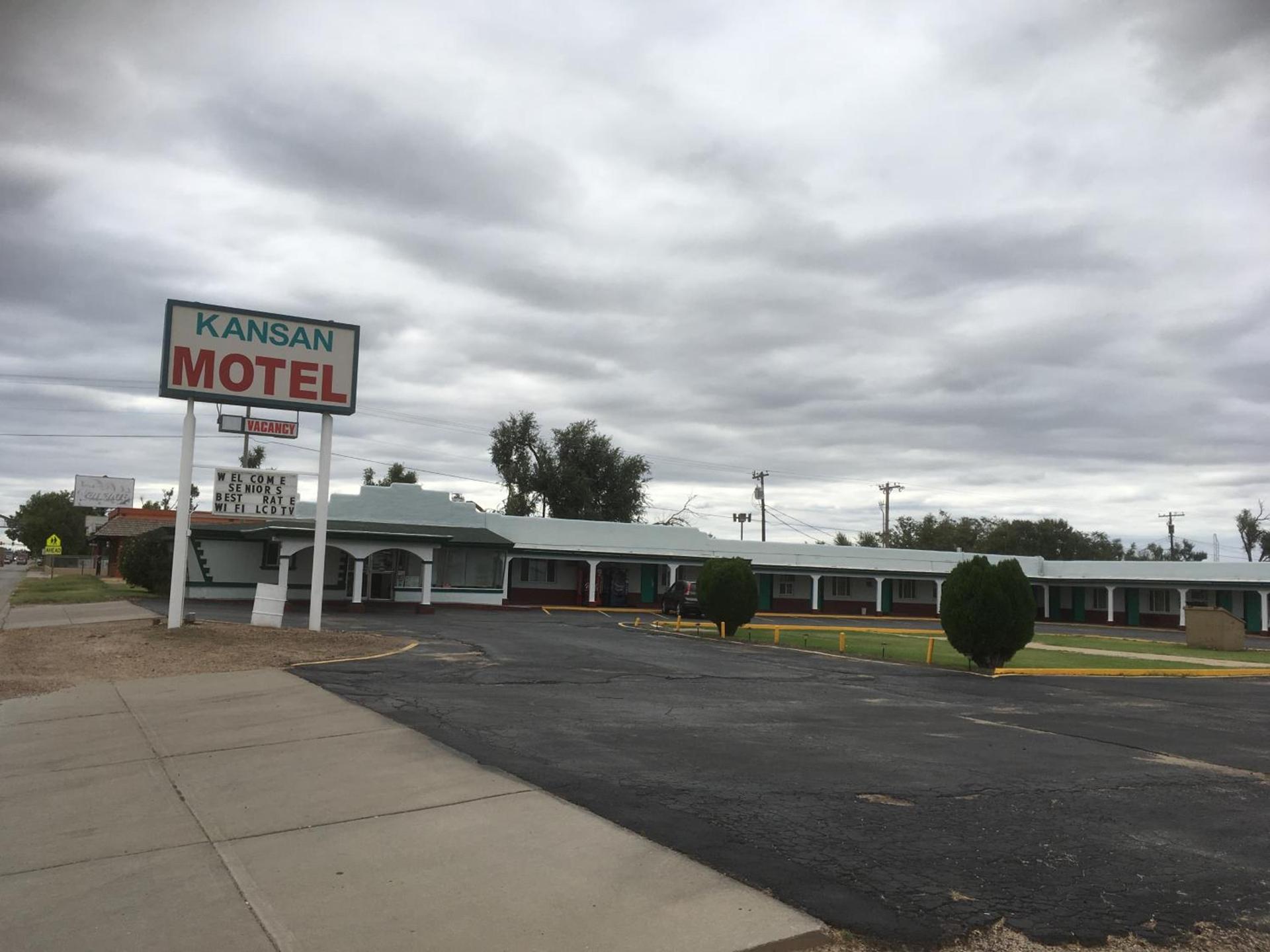 Kansan Motel photo 3