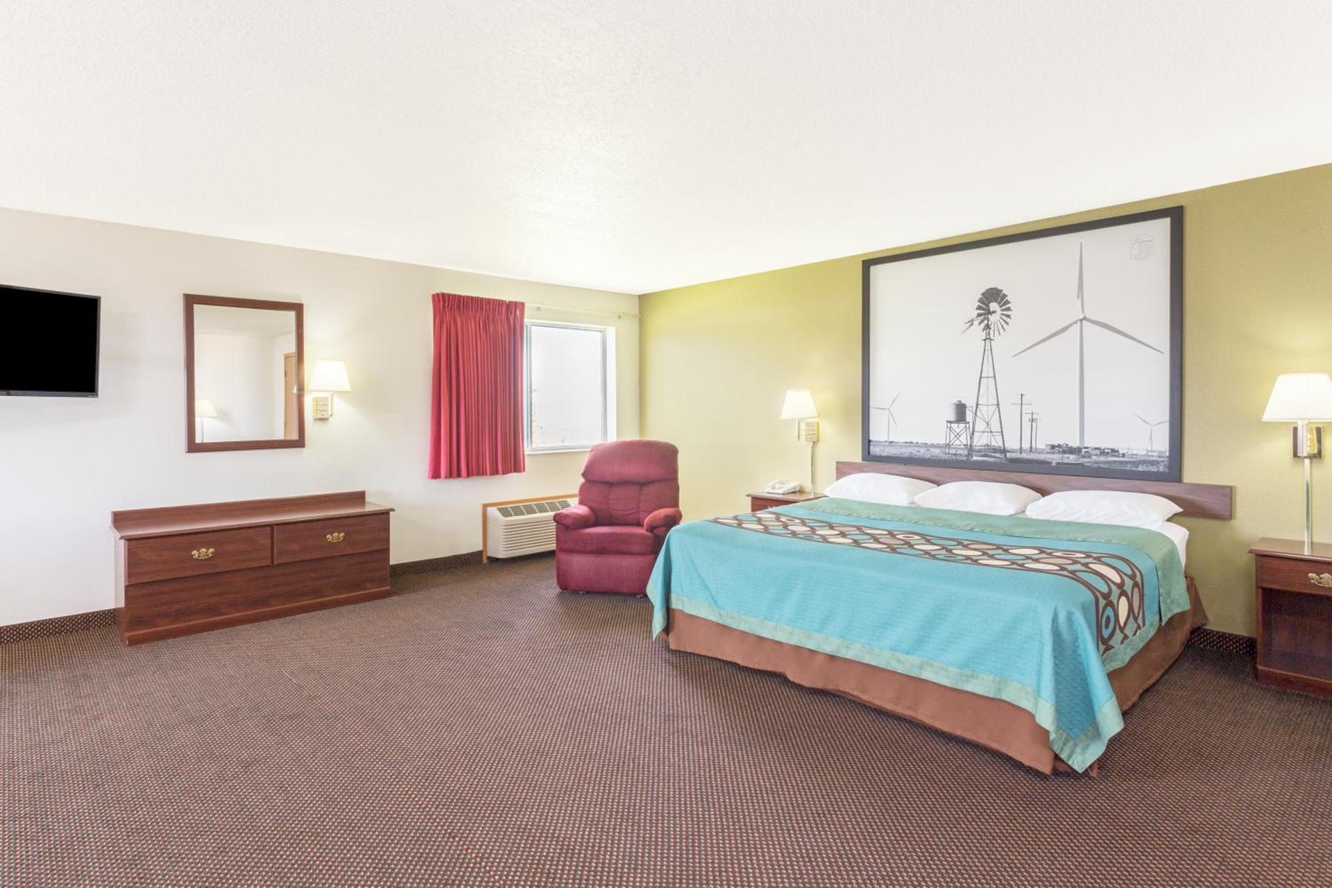 Super 8 by Wyndham Cresco IA photo 15
