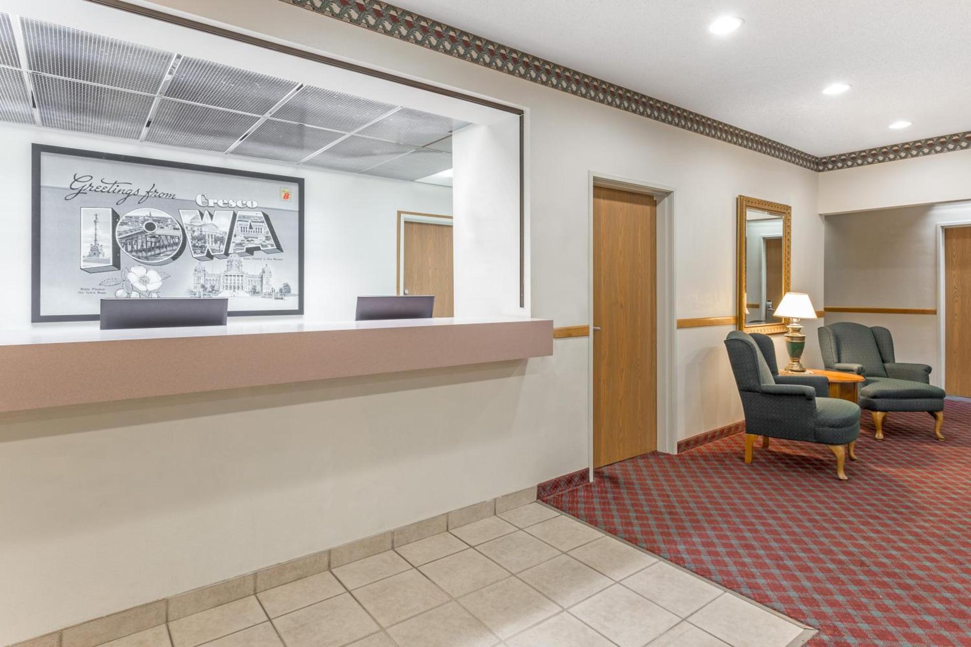 Super 8 by Wyndham Cresco IA photo 29