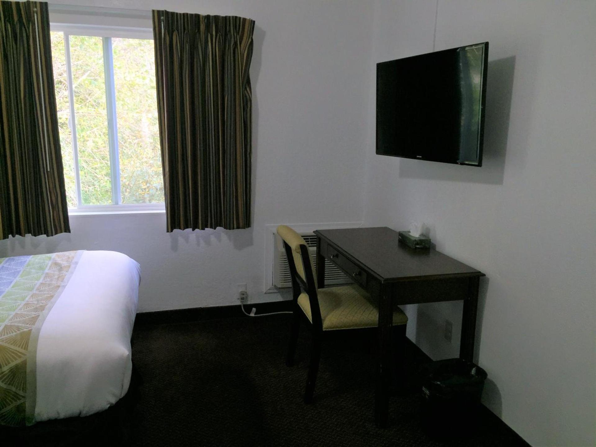 Westward Inn photo 27