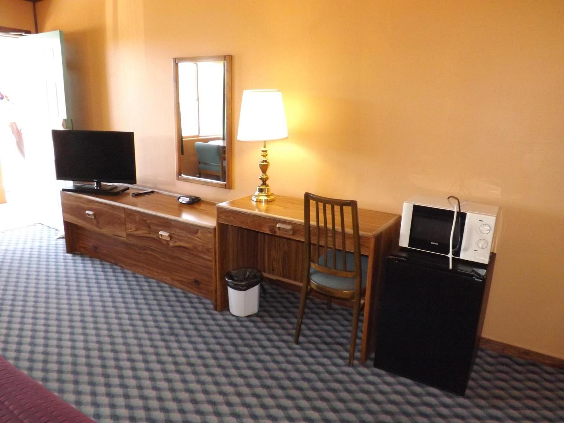 Tristar Inn Xpress photo 2
