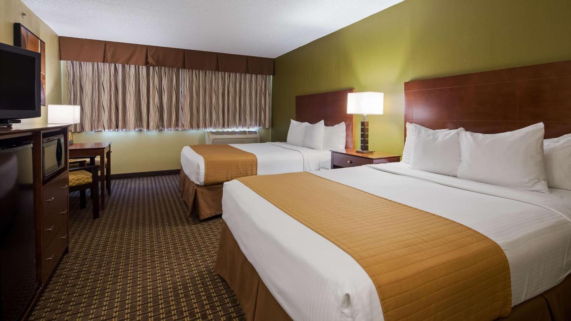 Best Western Executive Inn Kenosha - Pleasant Prairie photo 13