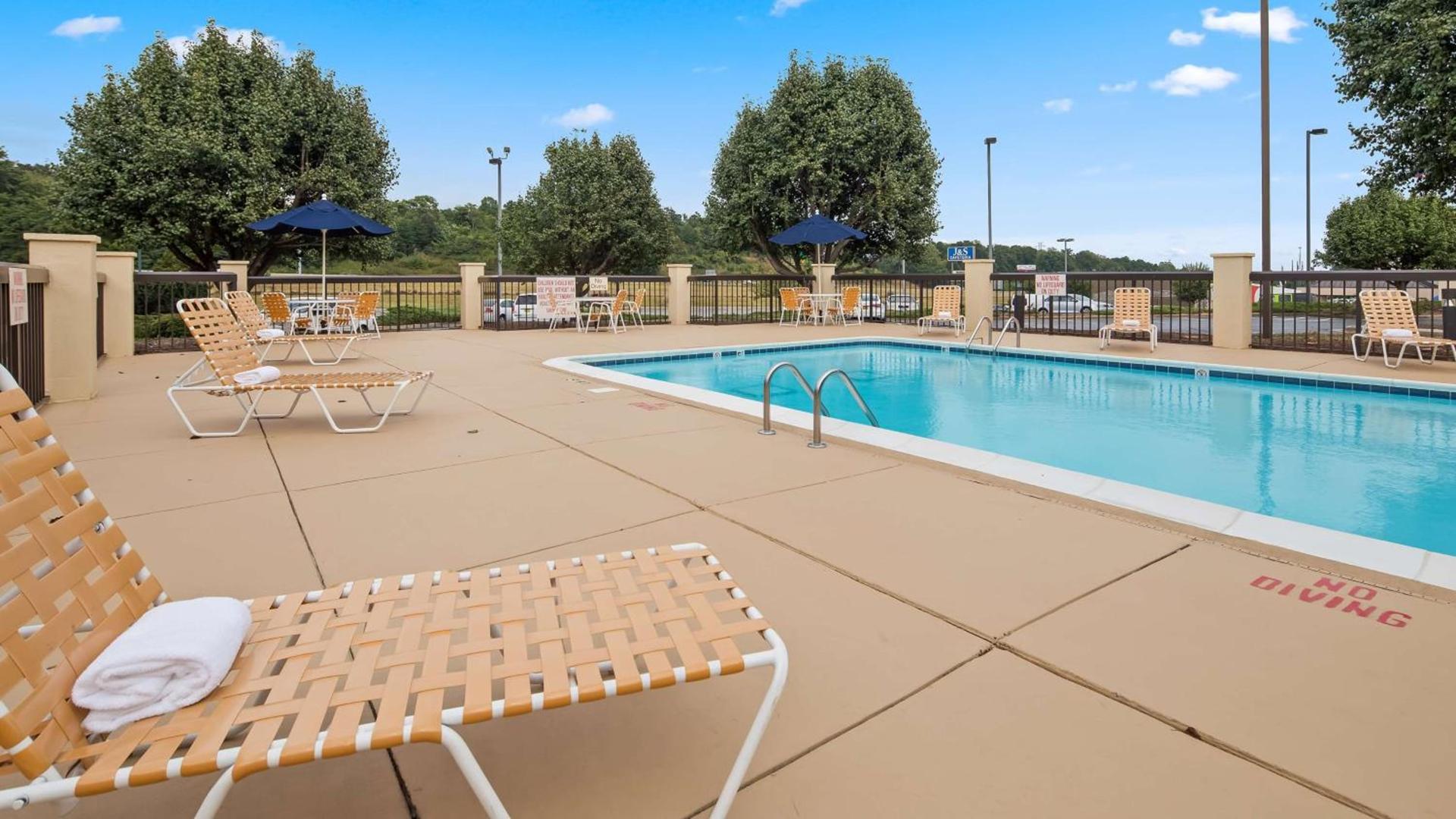 Best Western Hickory photo 2