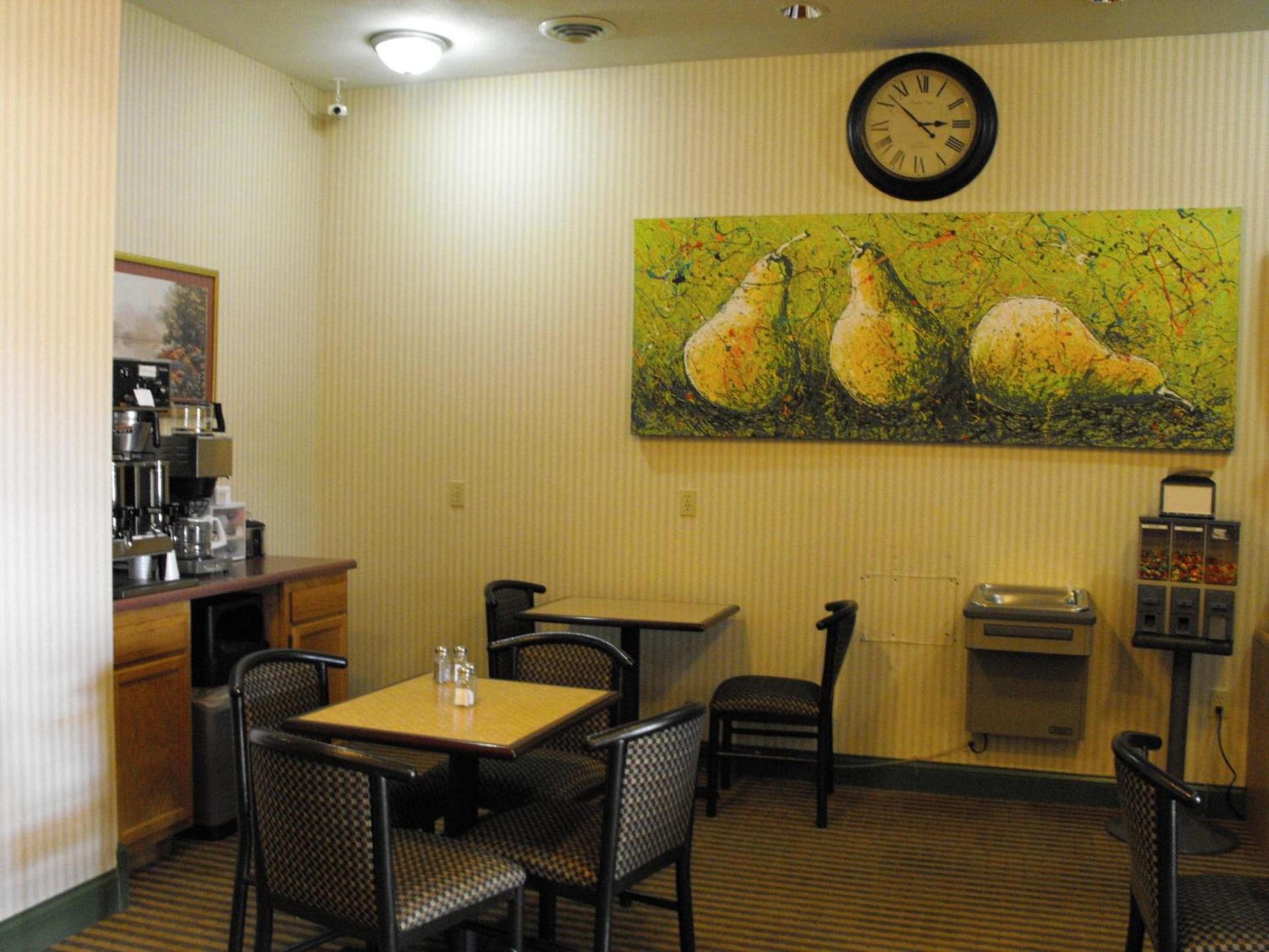 Americas Best Value Inn Three Rivers photo 14