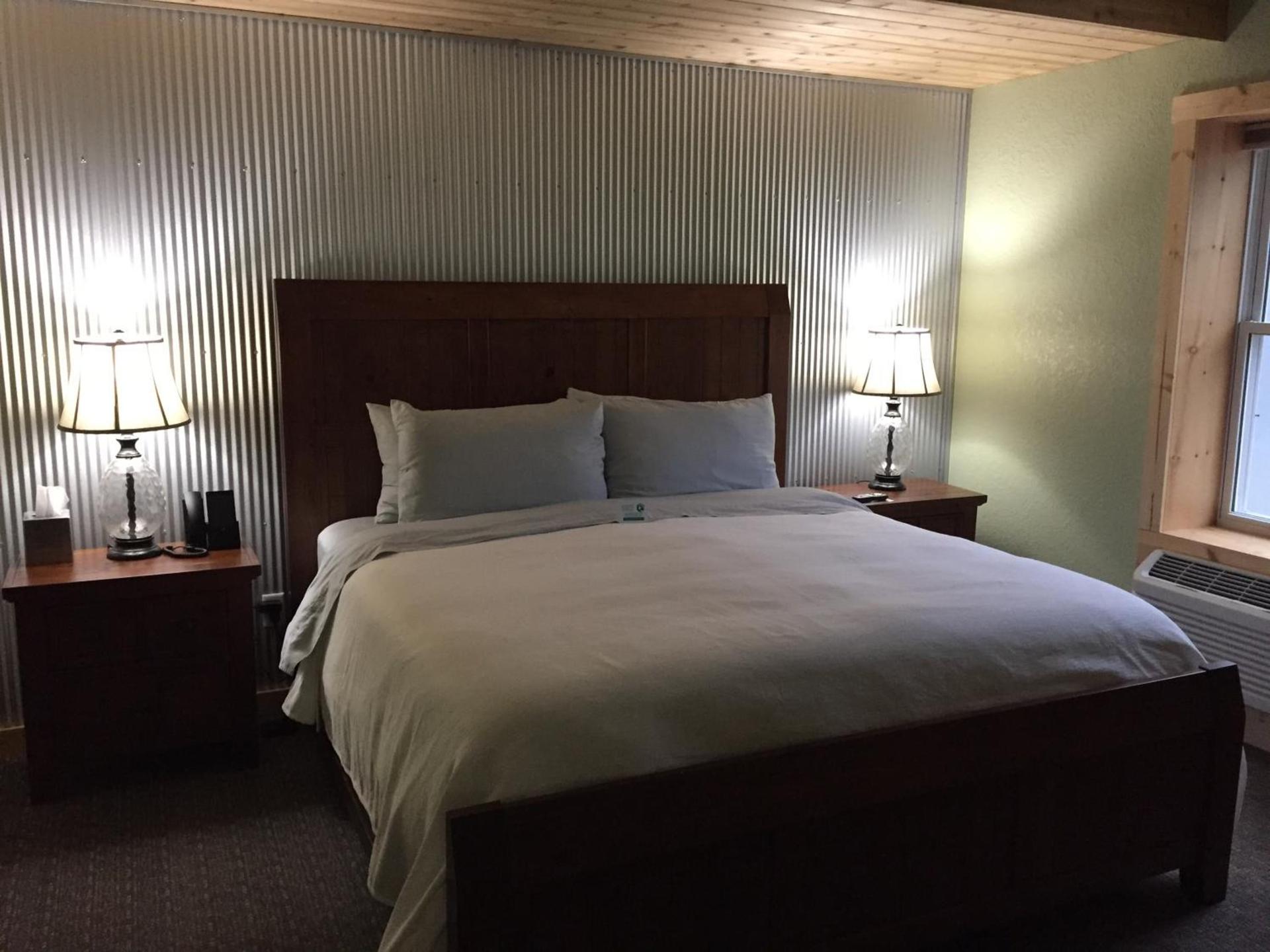 Roam Inn photo 16