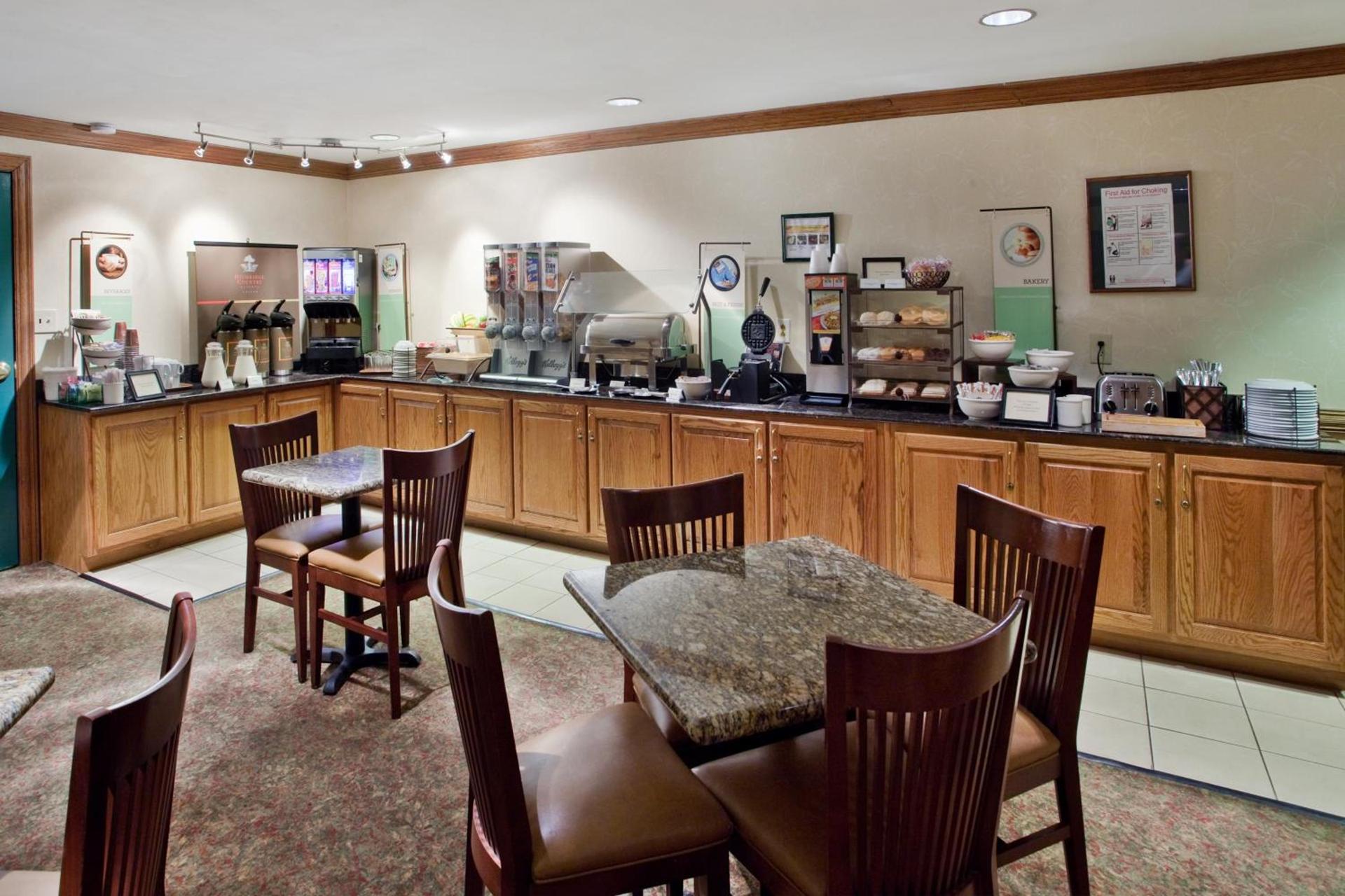 Country Inn & Suites by Radisson, Columbus, GA photo 46