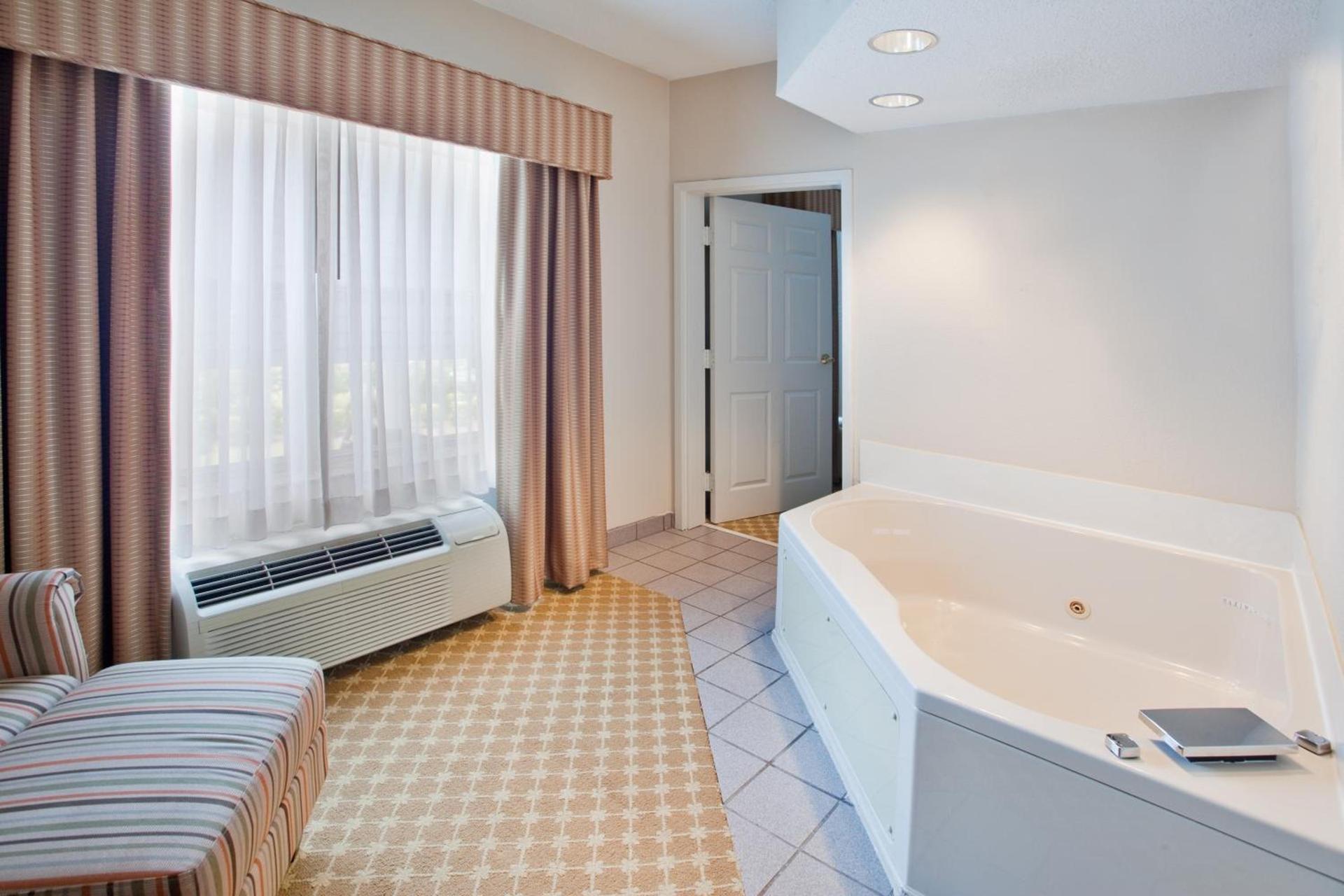 Country Inn & Suites by Radisson, Columbus, GA photo 52