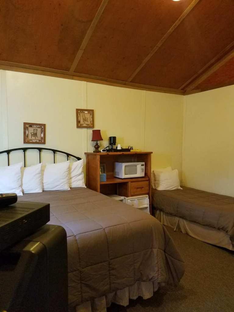Exit Glacier Lodge photo 66
